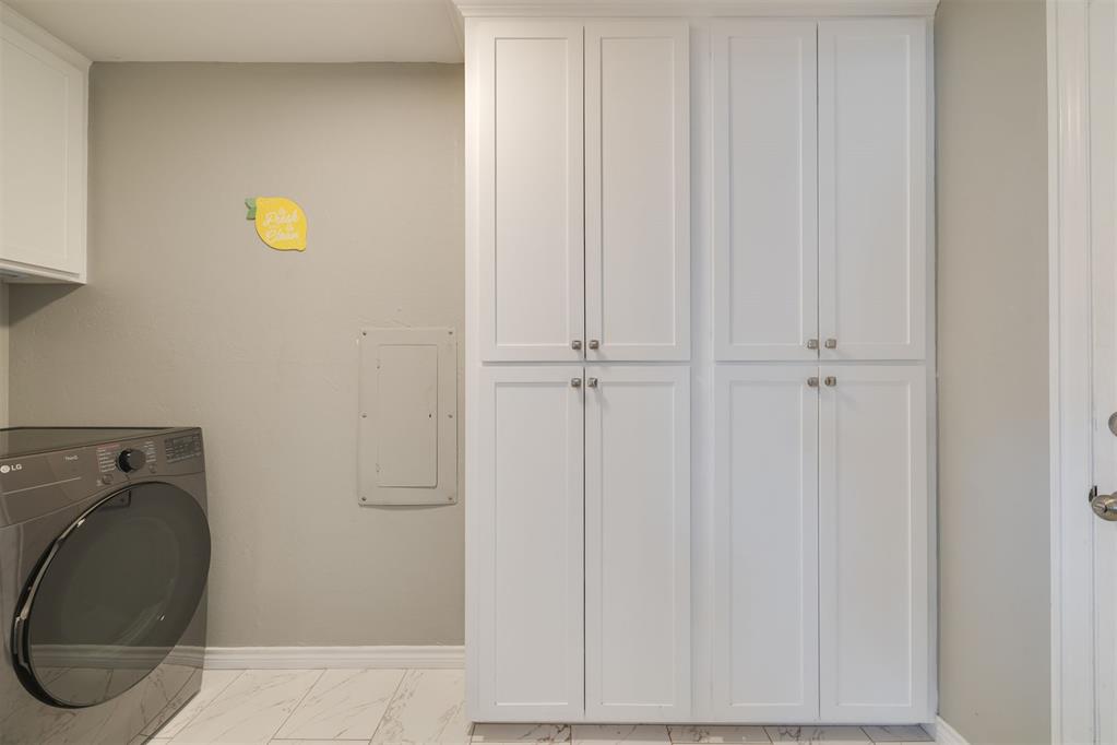 2225 NW 45th Street