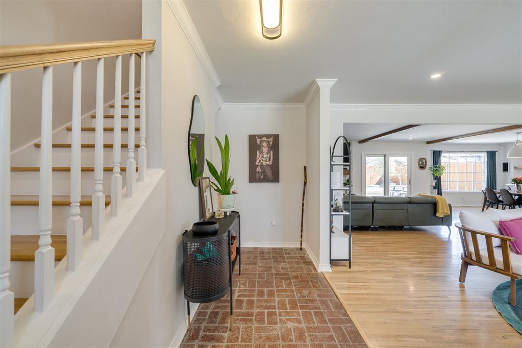 2225 NW 45th Street