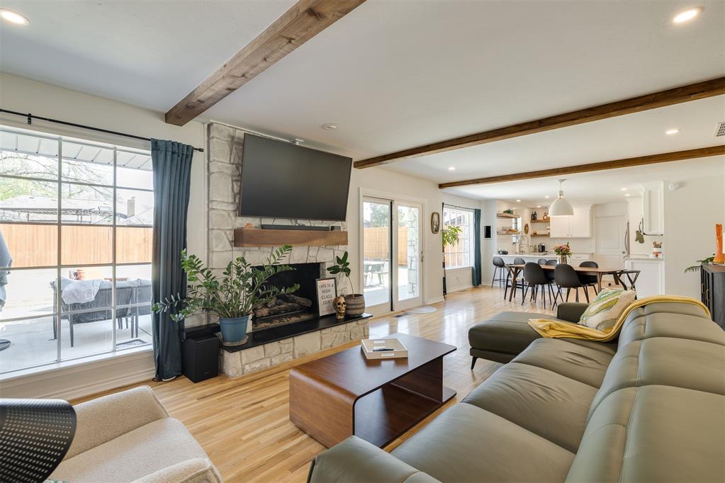 2225 NW 45th Street