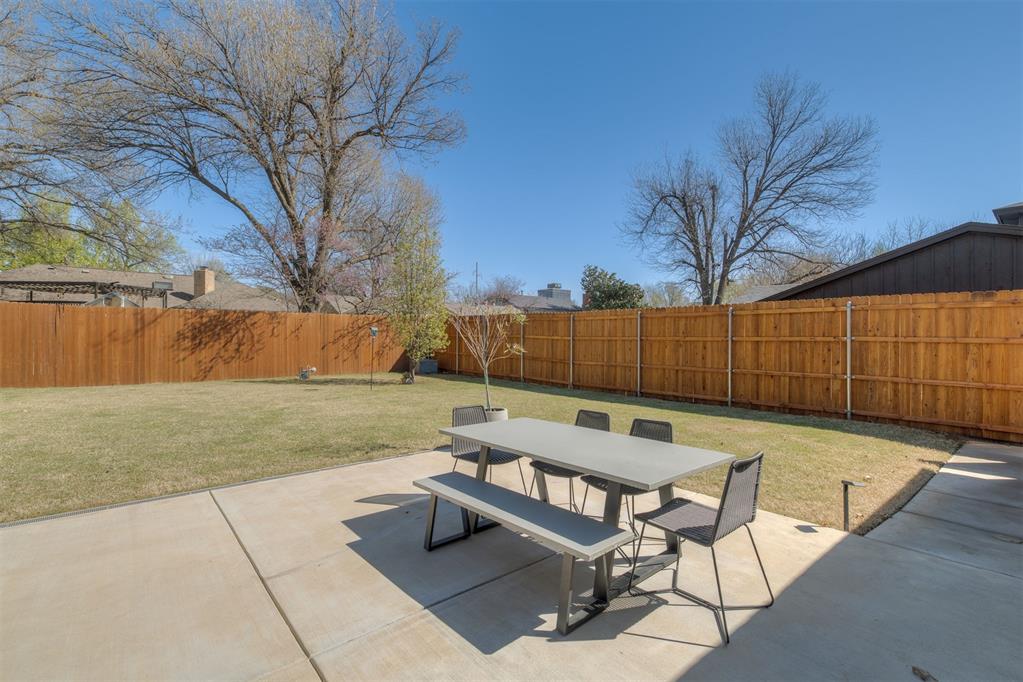 2225 NW 45th Street