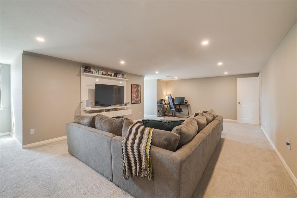 2225 NW 45th Street