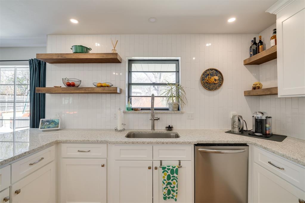 2225 NW 45th Street