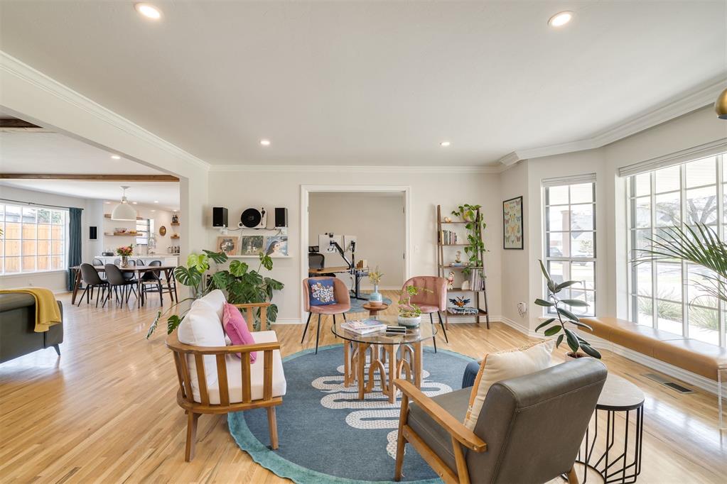 2225 NW 45th Street