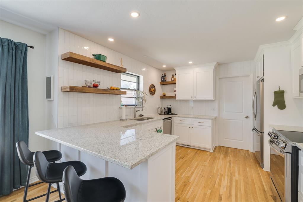 2225 NW 45th Street