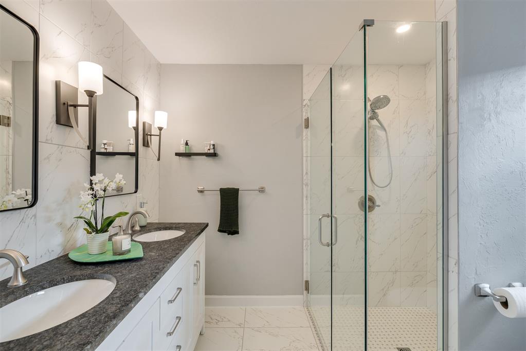 2225 NW 45th Street