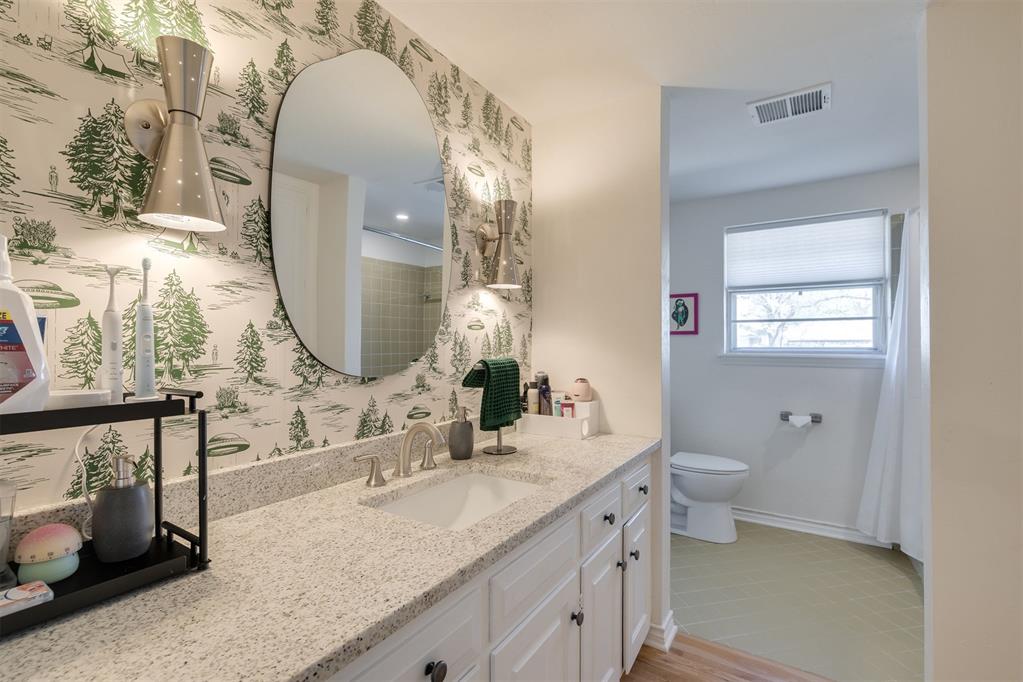 2225 NW 45th Street
