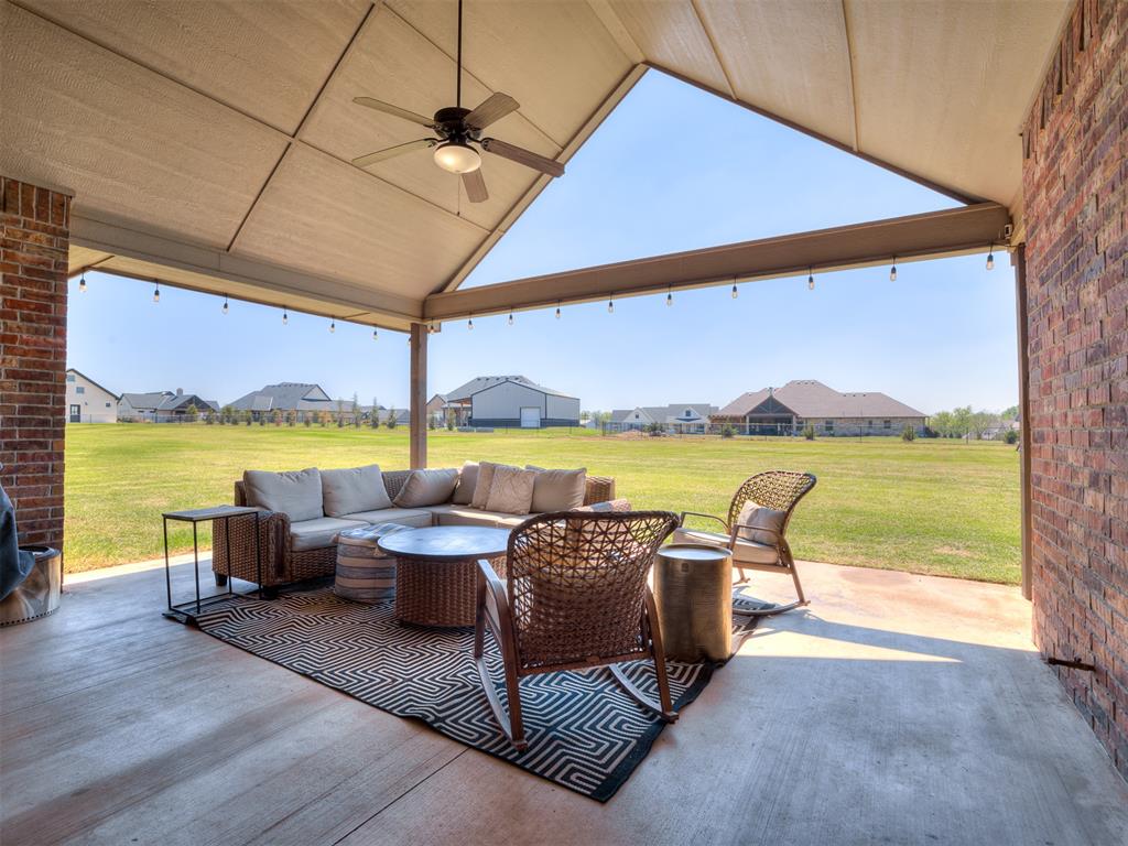 10071 Woodland Way
