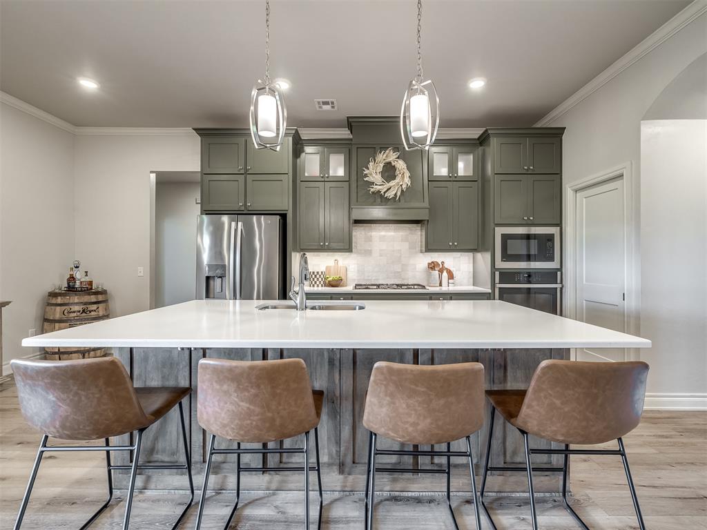 10071 Woodland Way