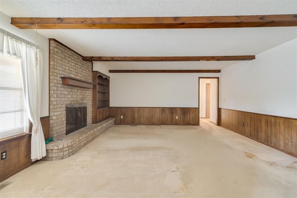 2904 Shadybrook Drive