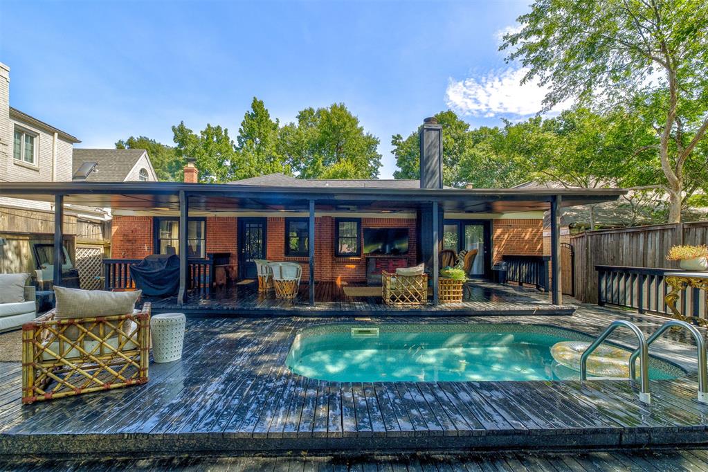 508 NW 41st Street