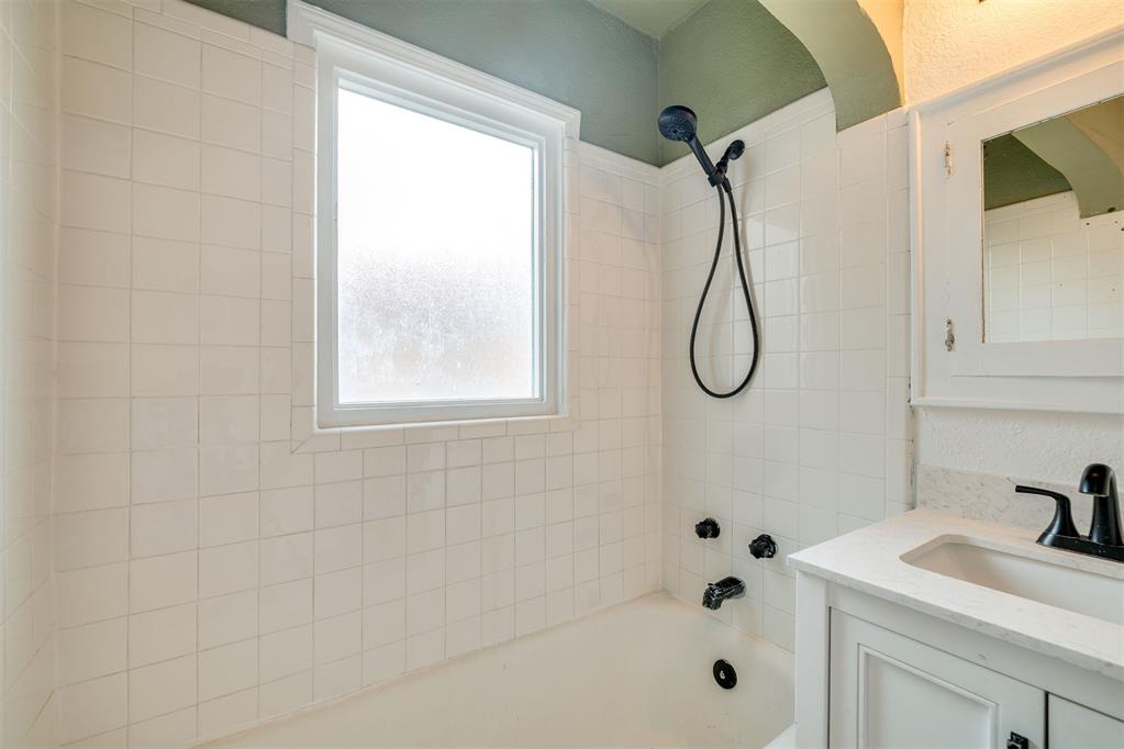 1125 NW 49th Street