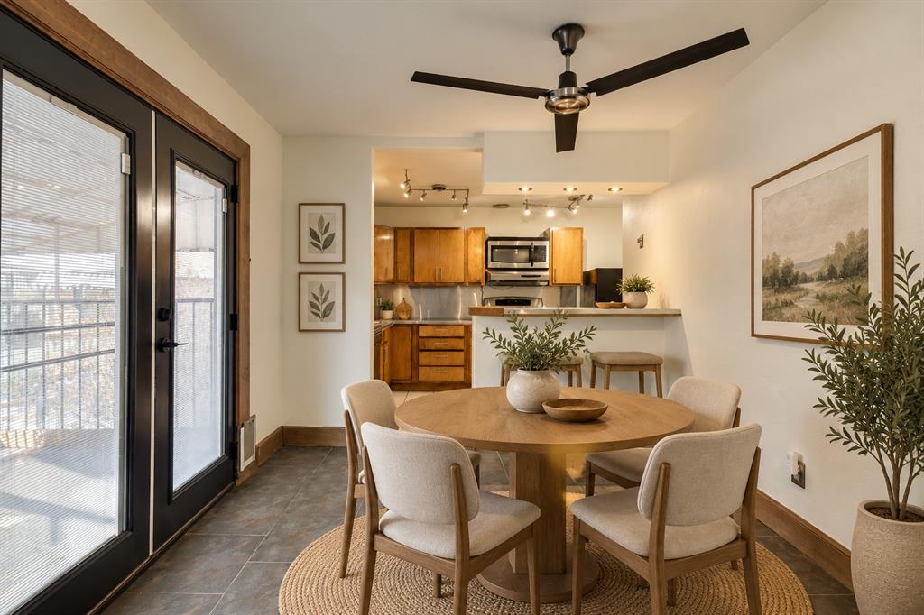2527 NW 62nd Street Unit: 214