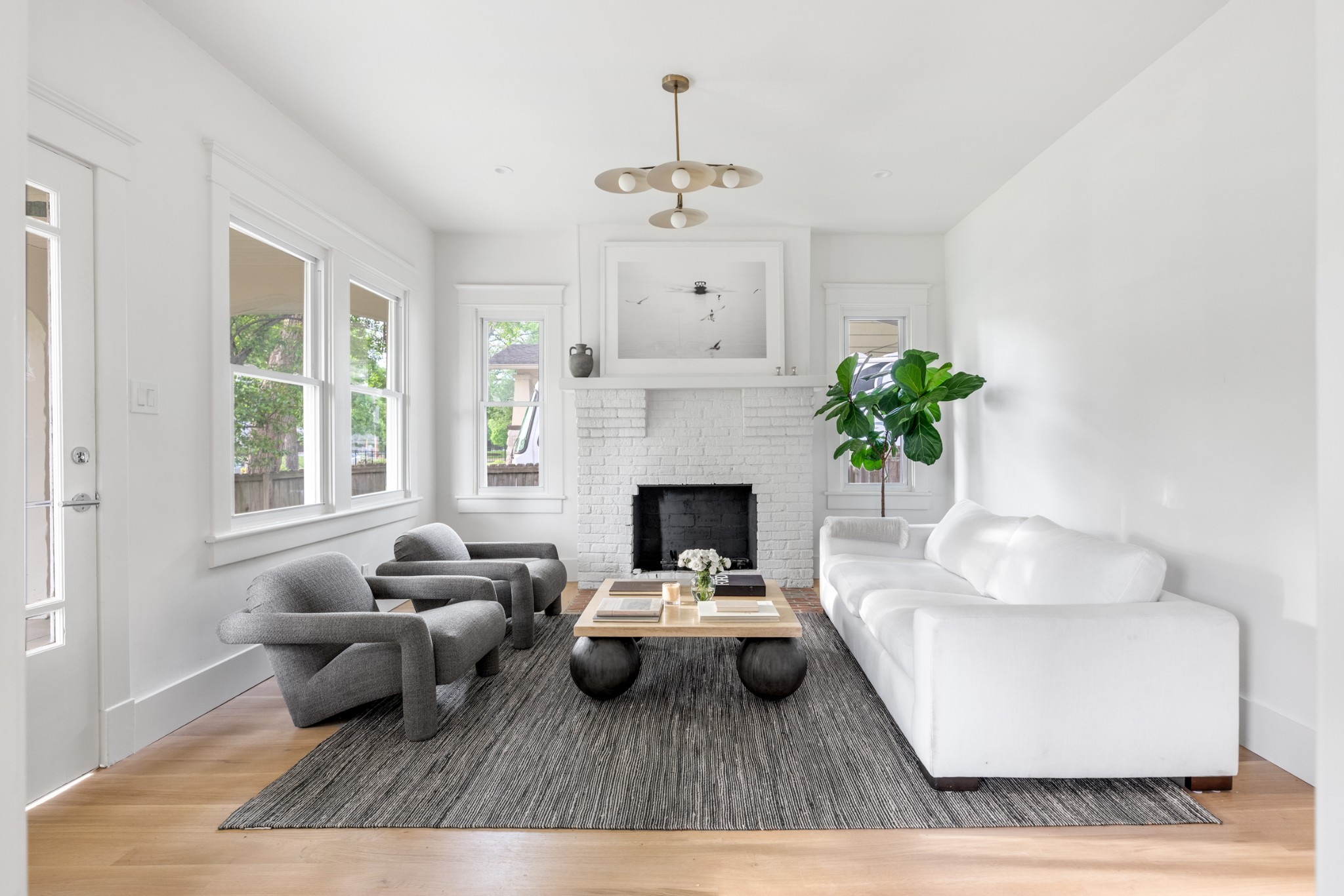 304 Scott Ave