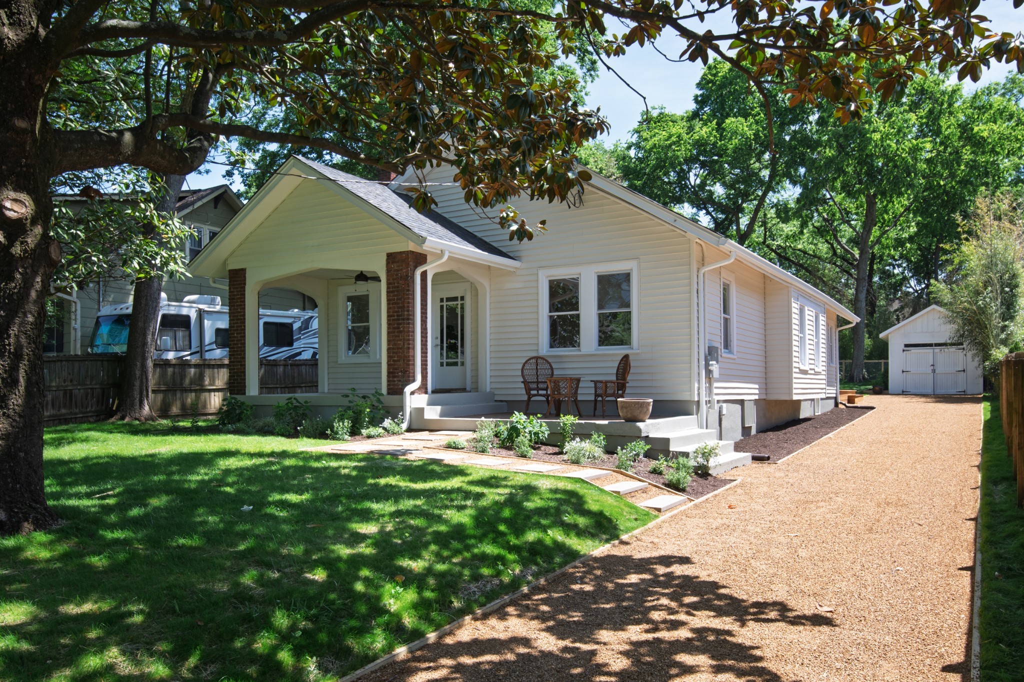 304 Scott Ave