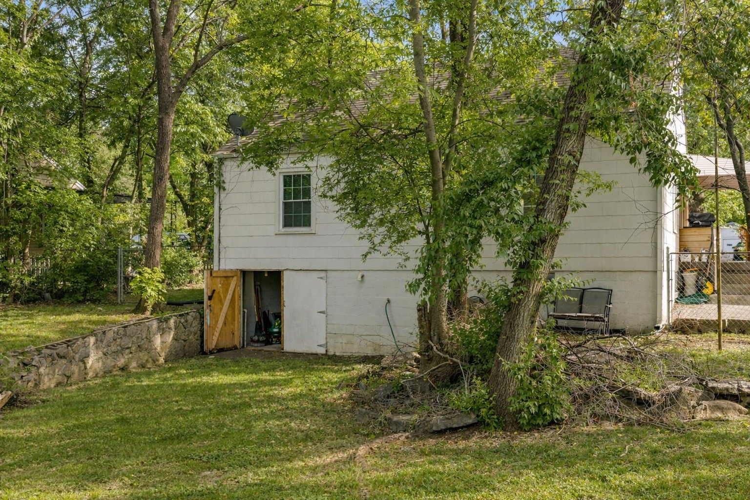 254 Tanksley Ave