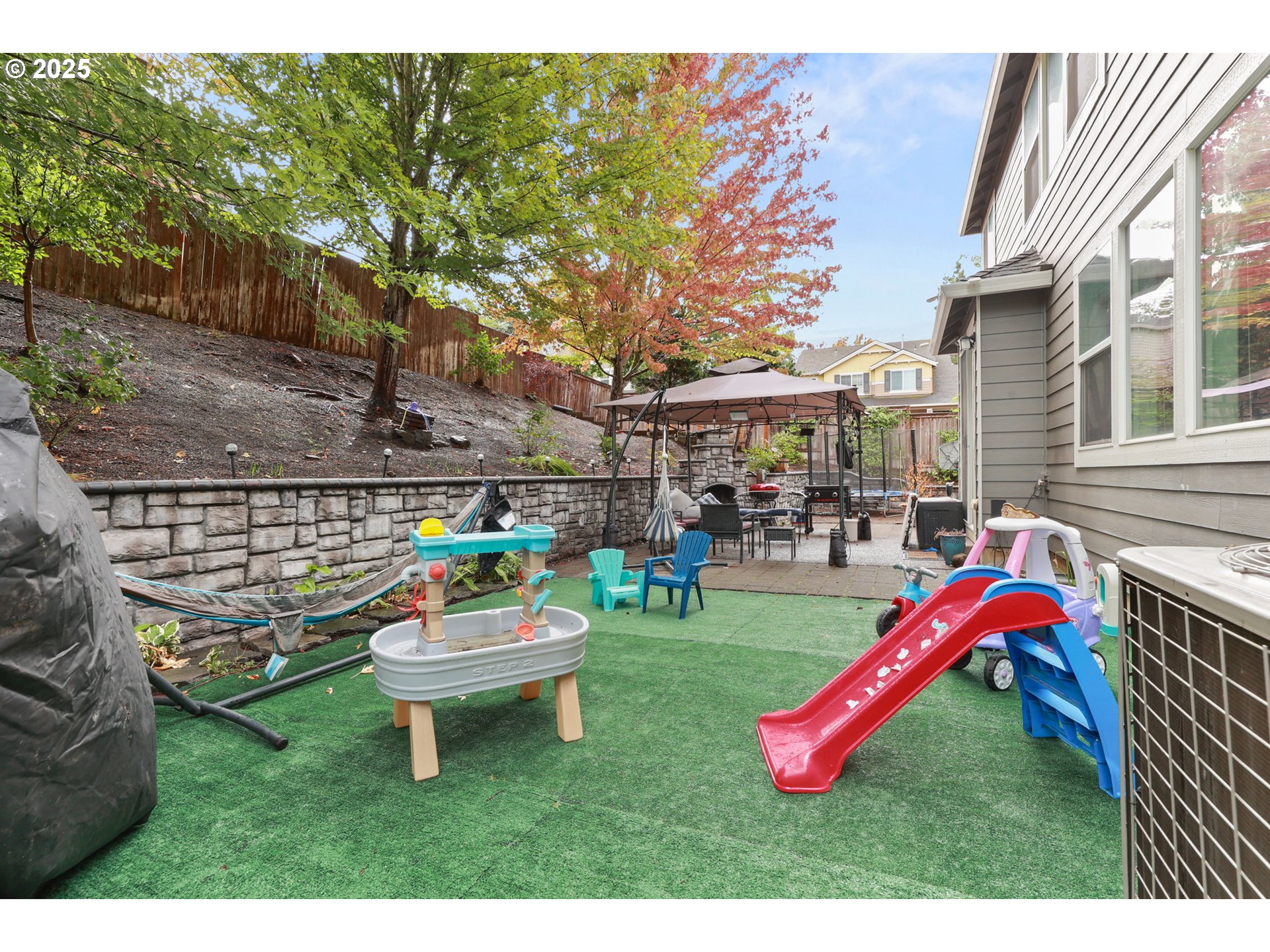 138 N LINK CT