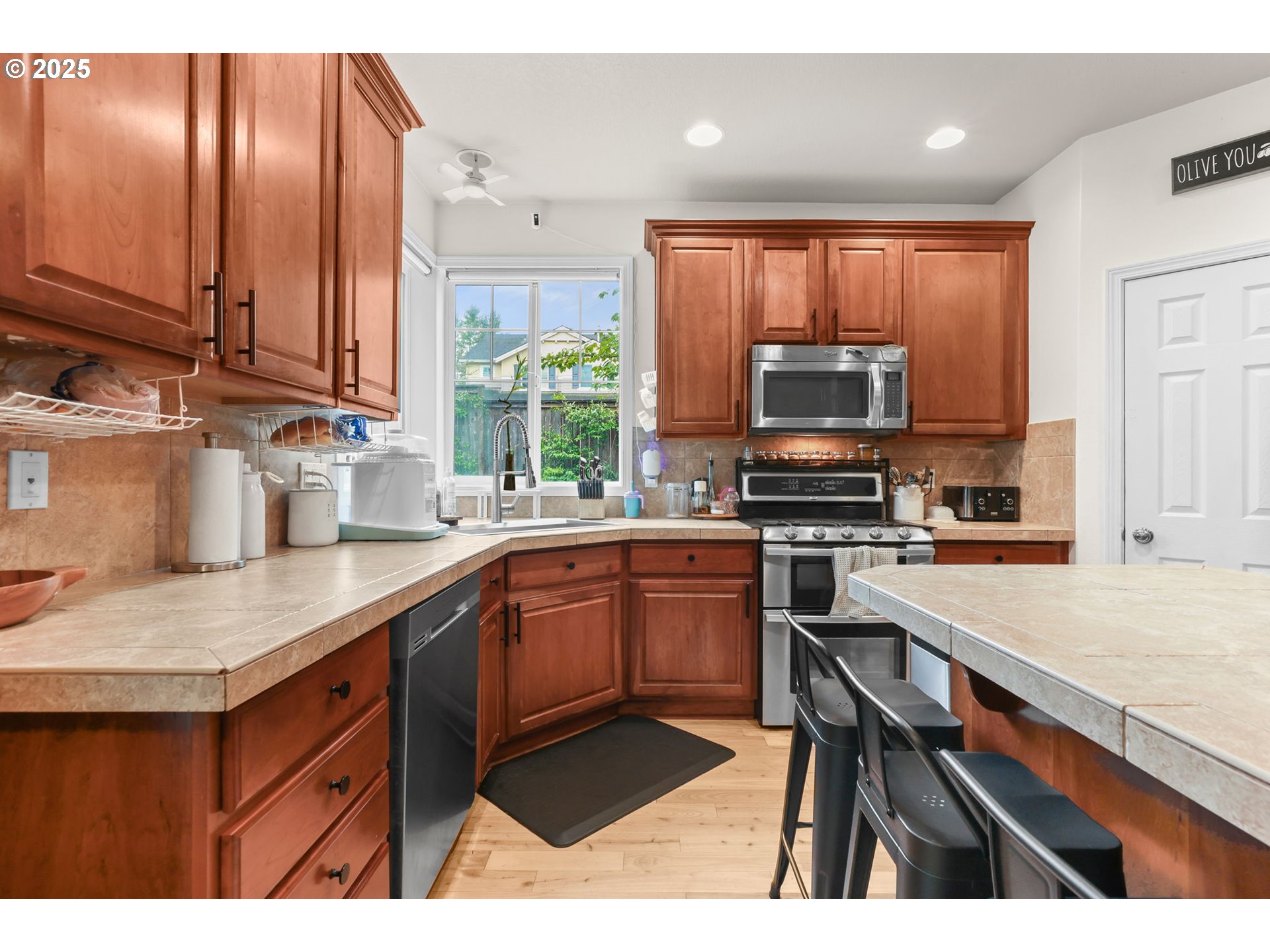 138 N LINK CT