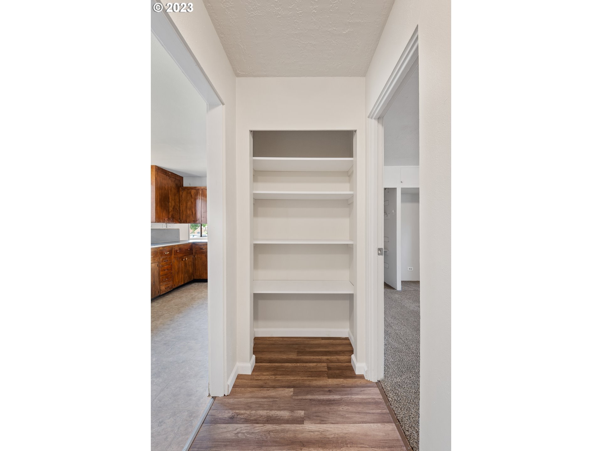 229 25TH AVE