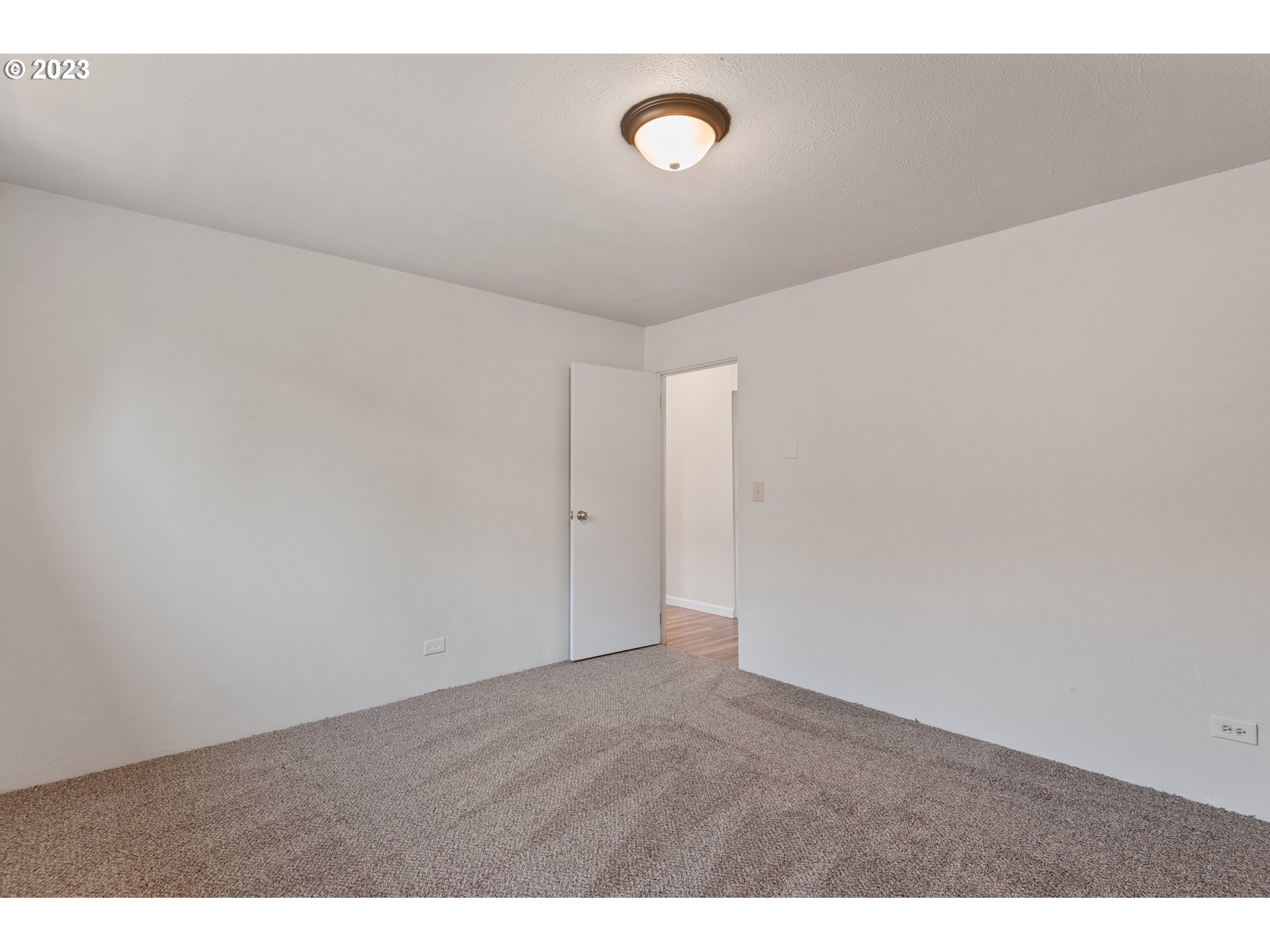 229 25TH AVE