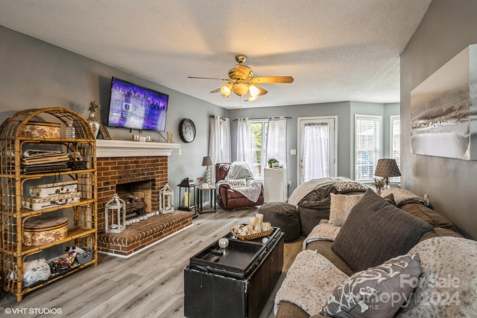 3500 Cedar Springs Drive SW