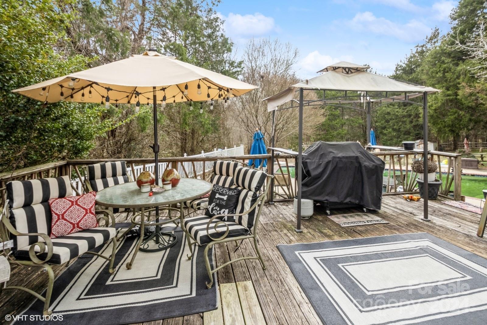3500 Cedar Springs Drive SW