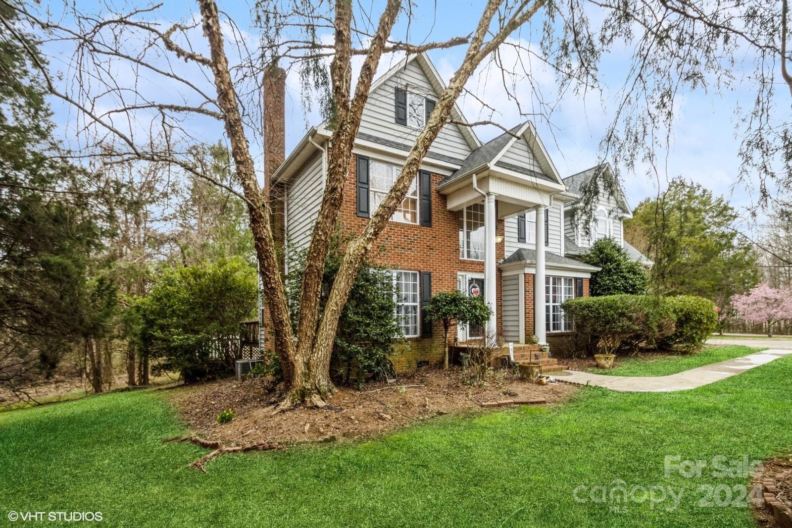 3500 Cedar Springs Drive SW