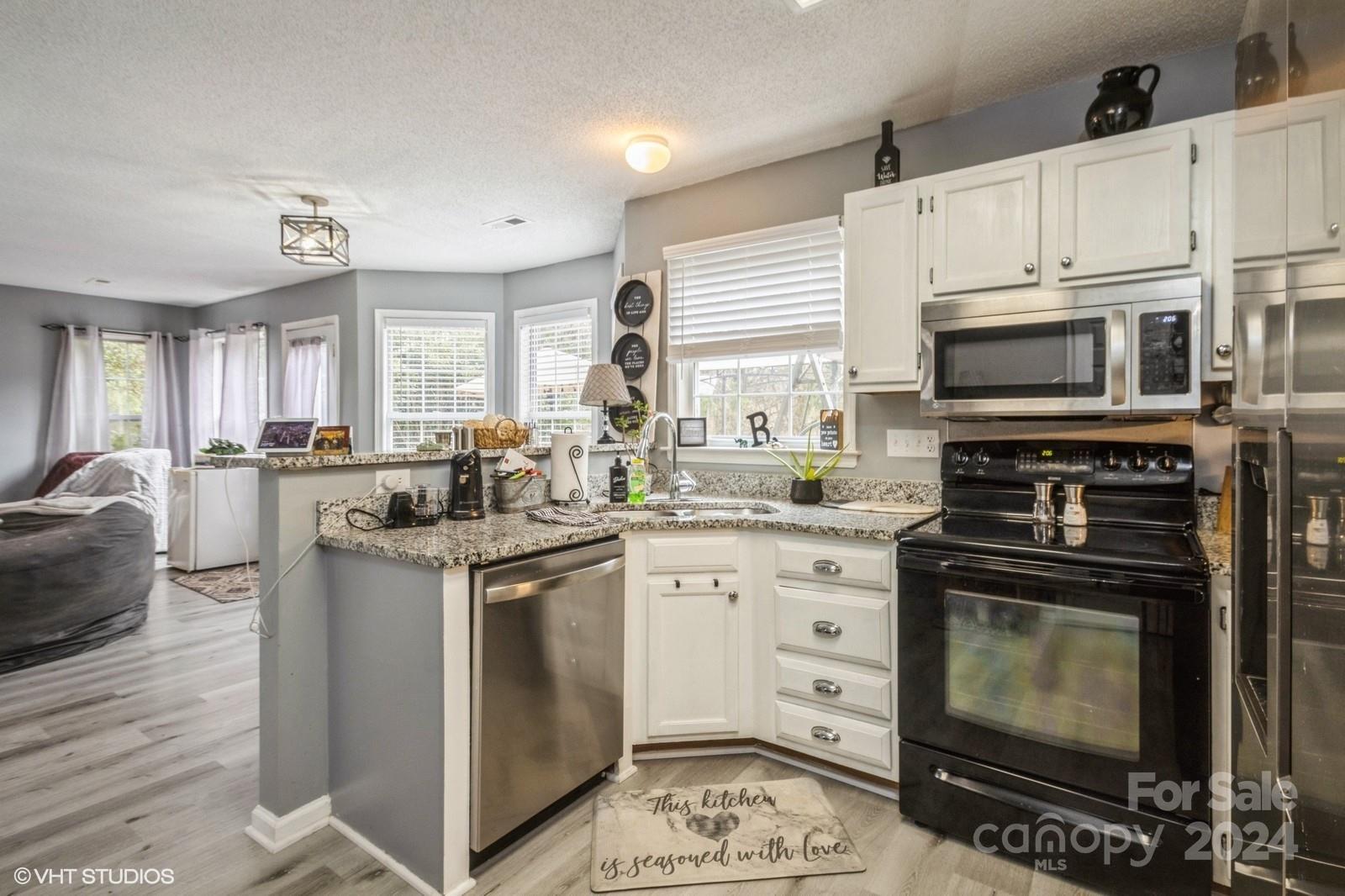 3500 Cedar Springs Drive SW