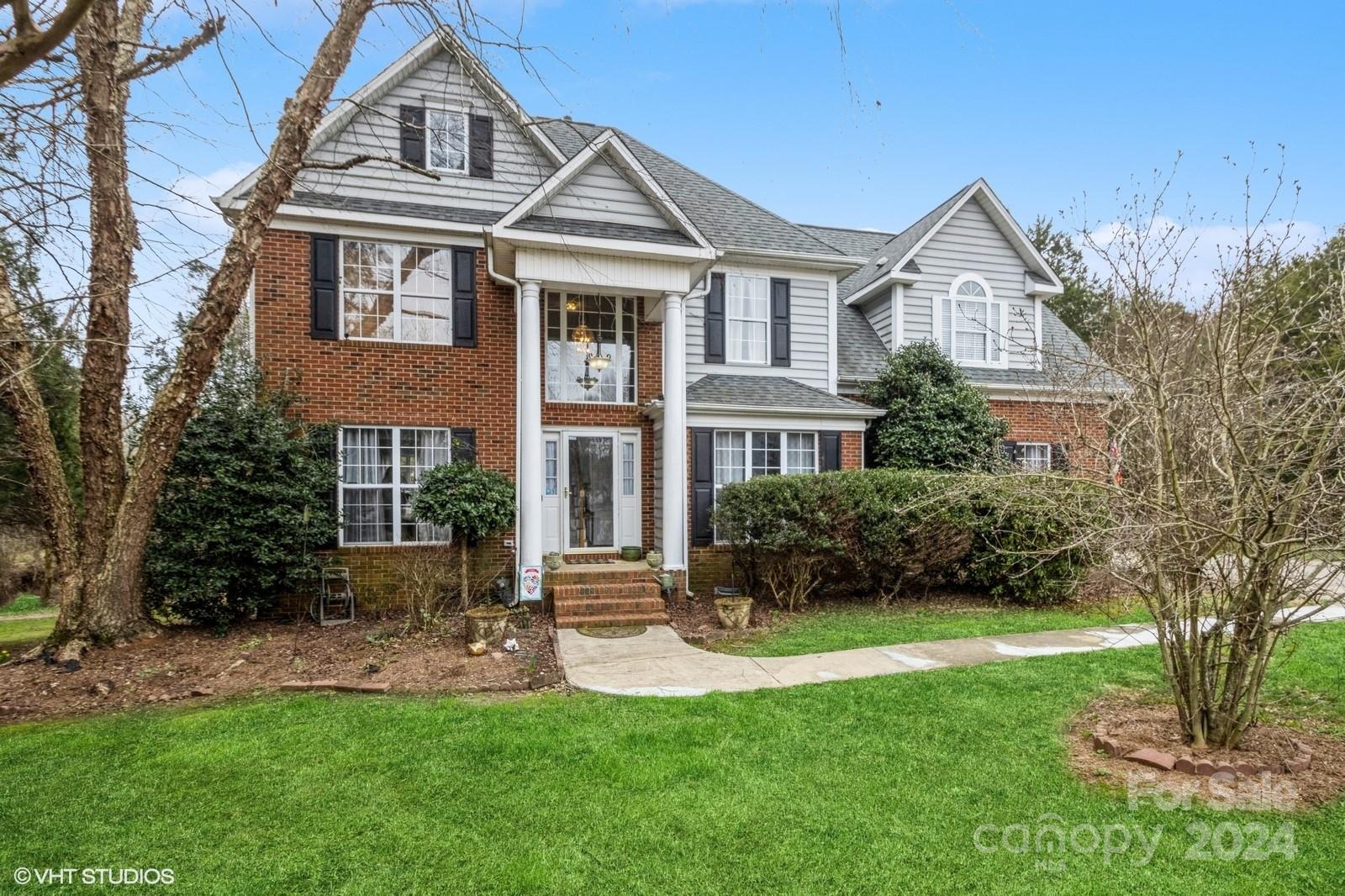 3500 Cedar Springs Drive SW