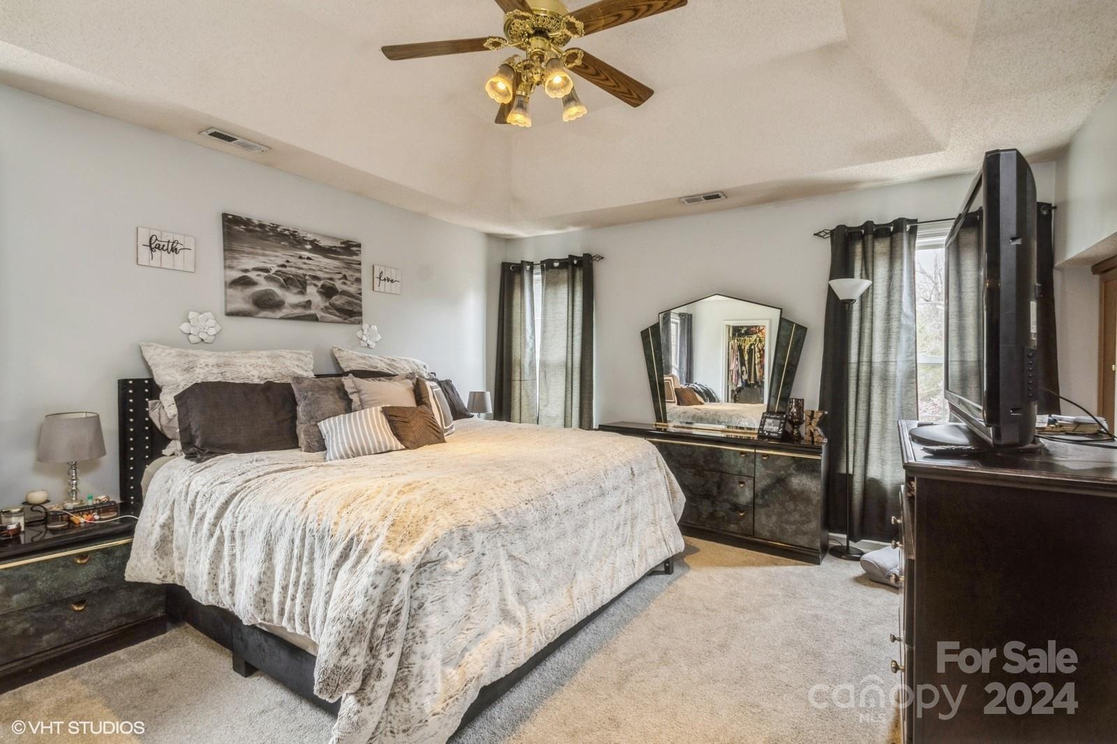 3500 Cedar Springs Drive SW