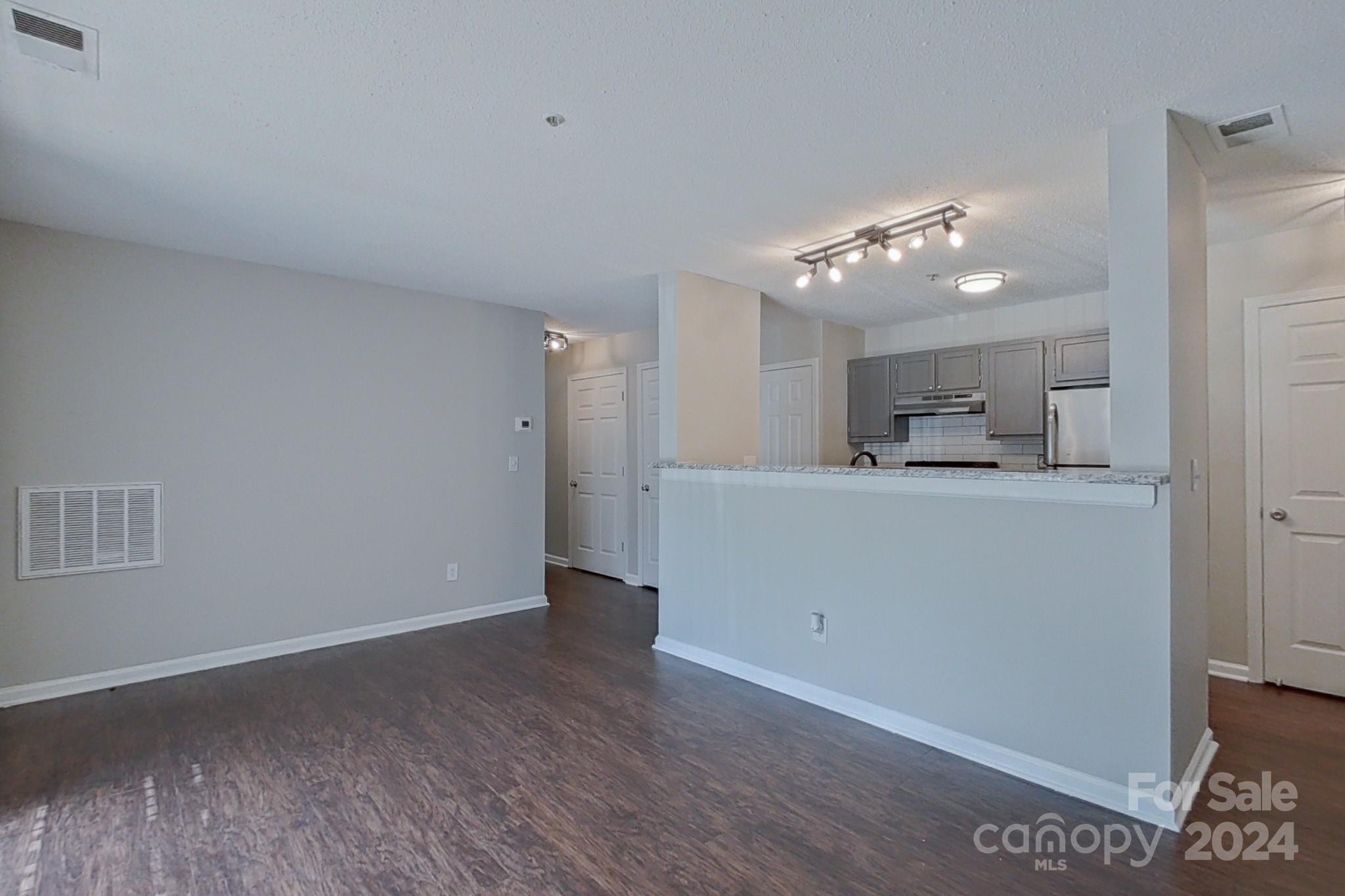 1620 Arlyn Circle Unit: A