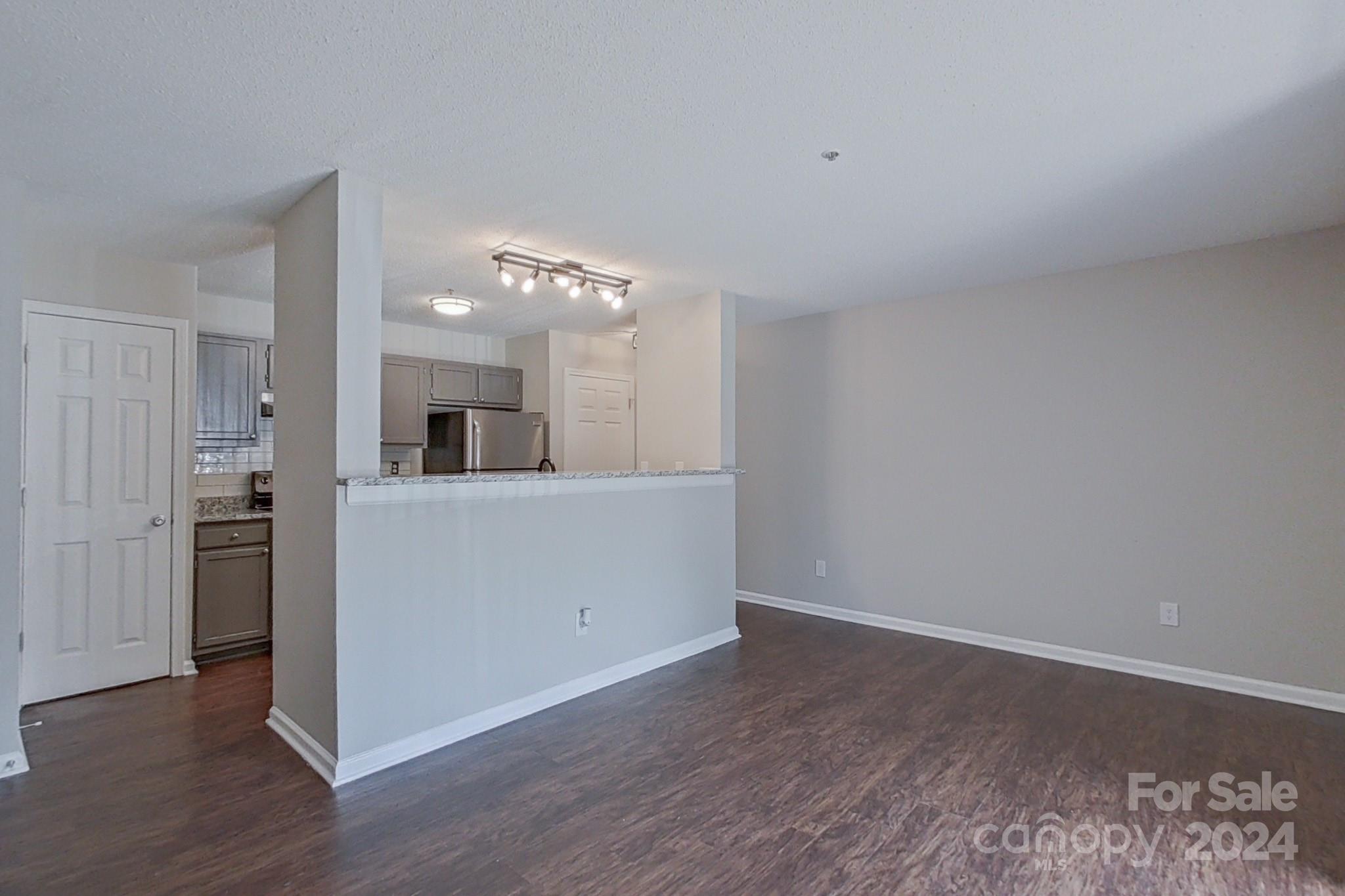 1620 Arlyn Circle Unit: A