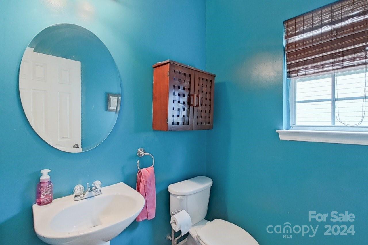 1495 Haverford Road NW