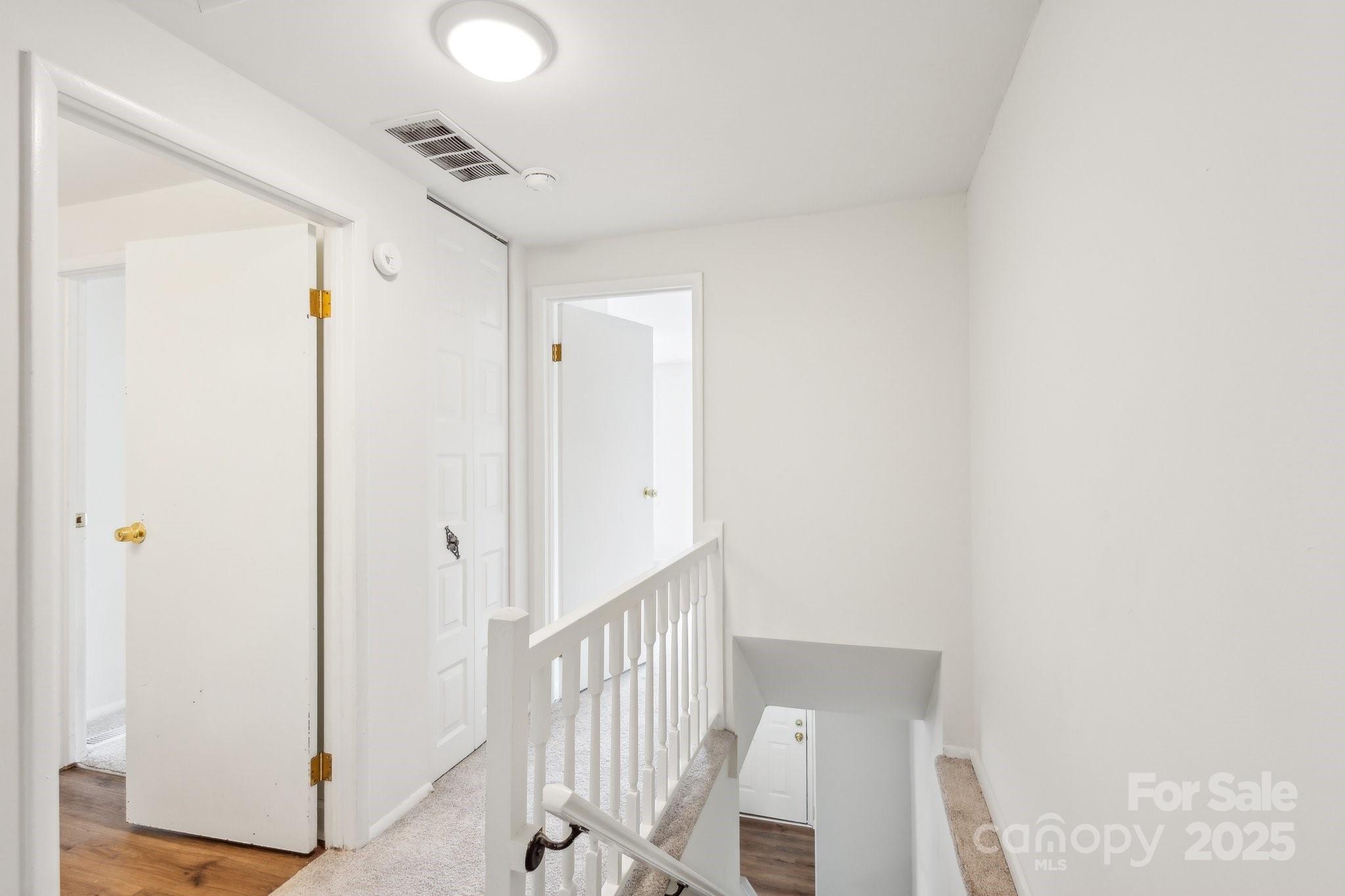 9424 Lexington Circle Unit: F