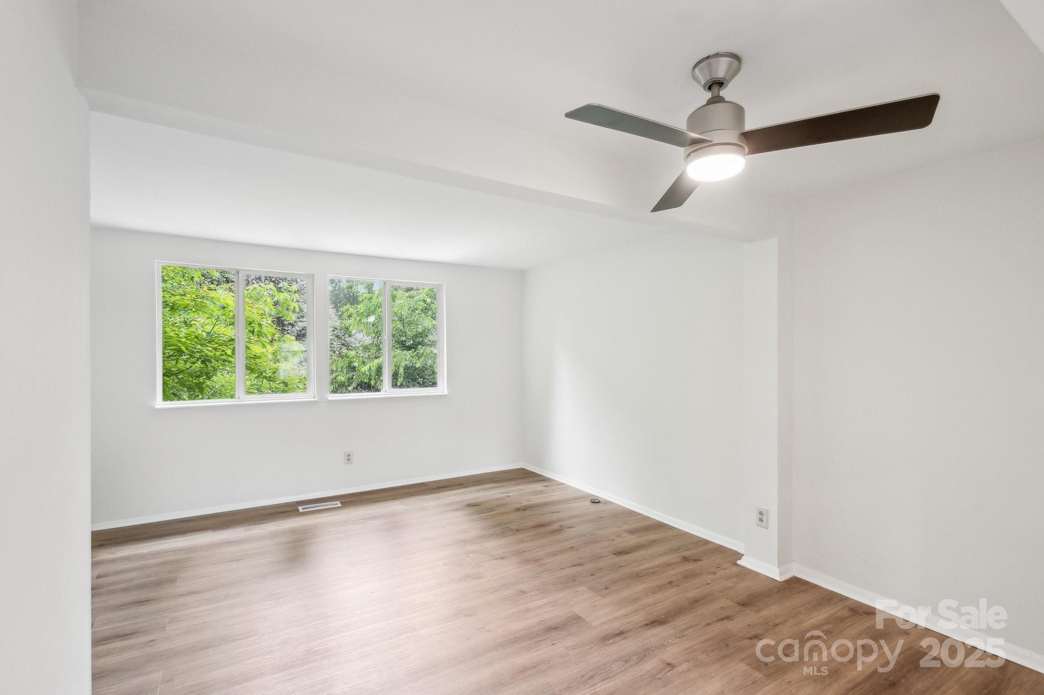 9424 Lexington Circle Unit: F