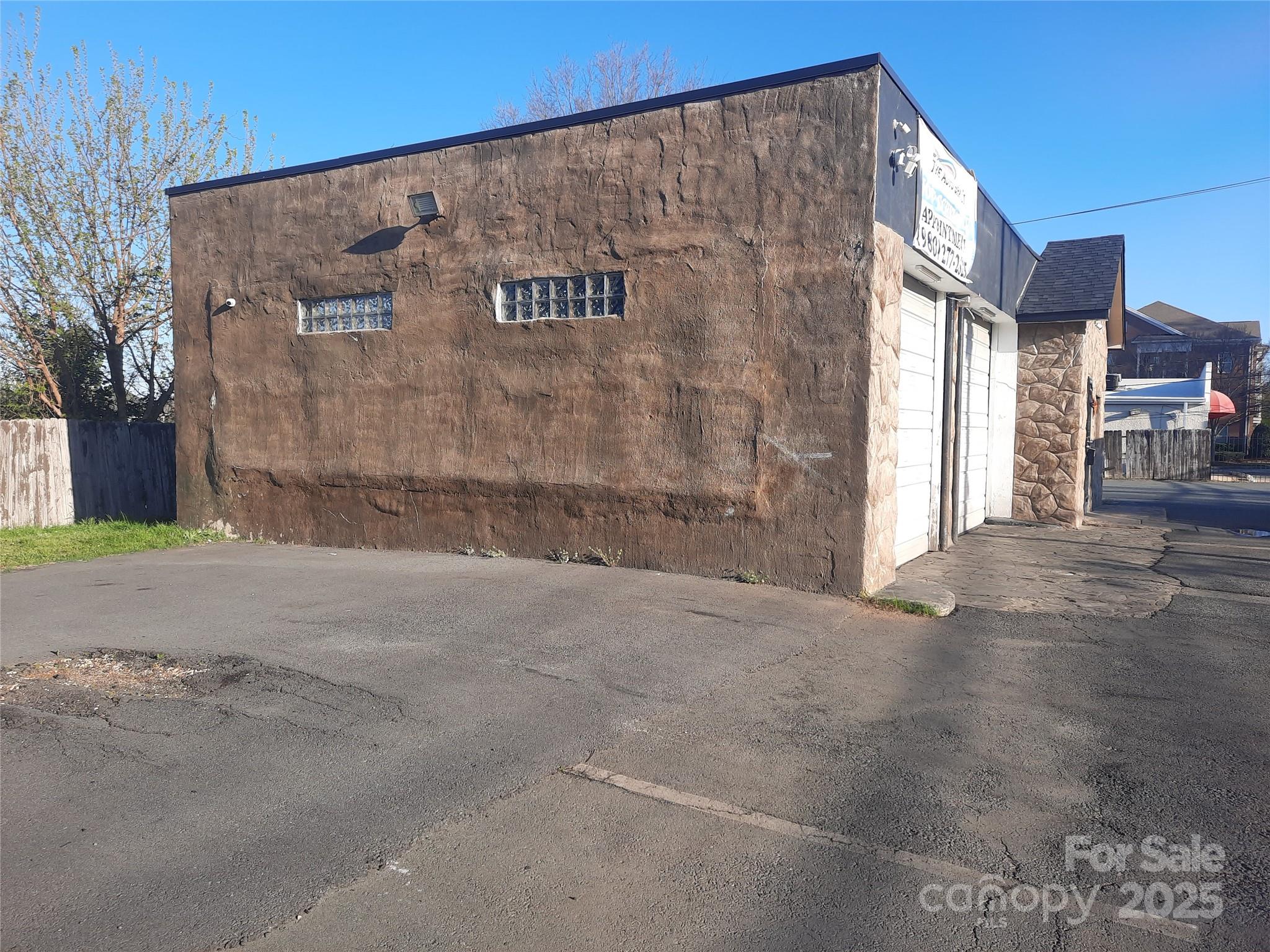 2317 Statesville Avenue