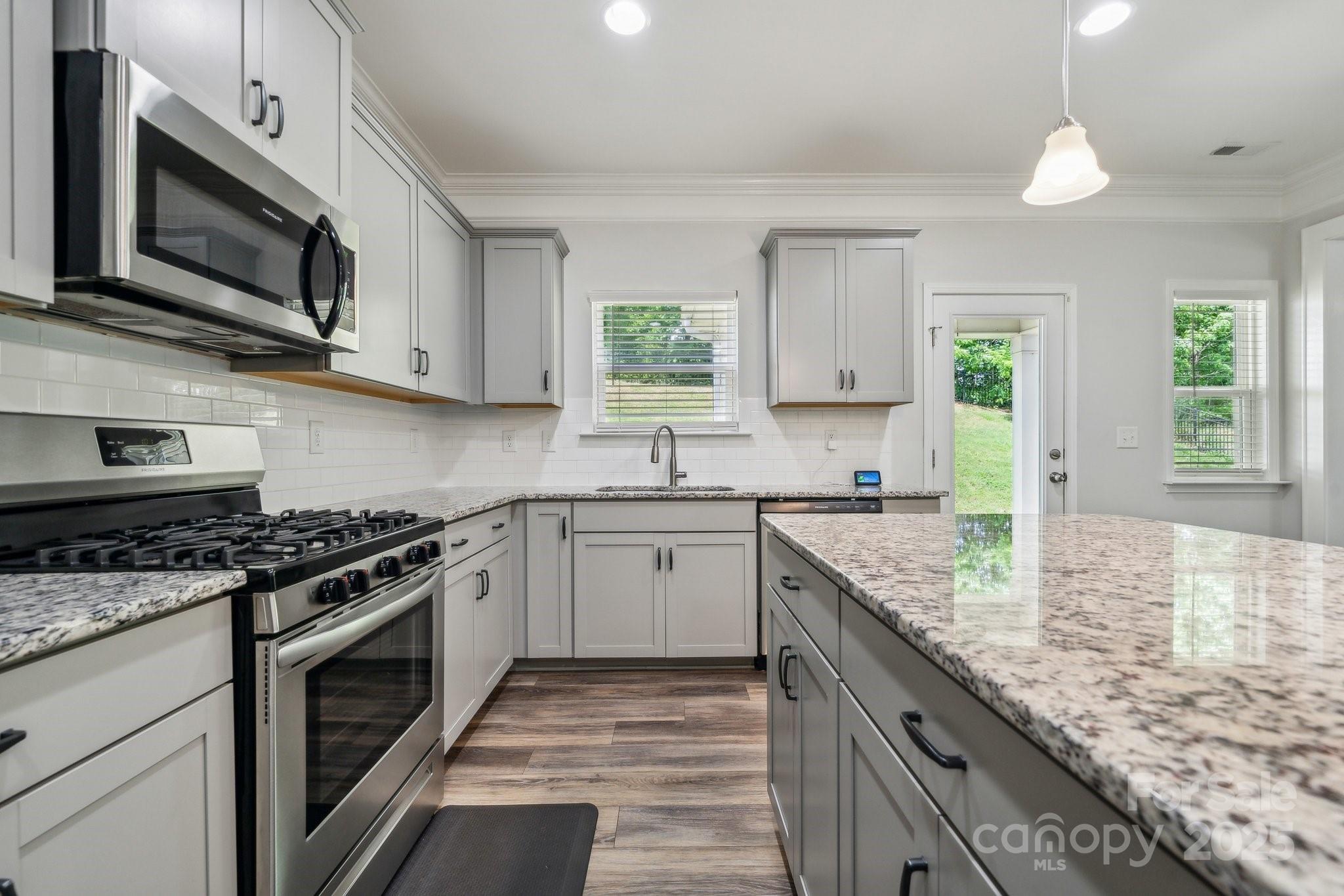 117 Cramerton Mills Parkway