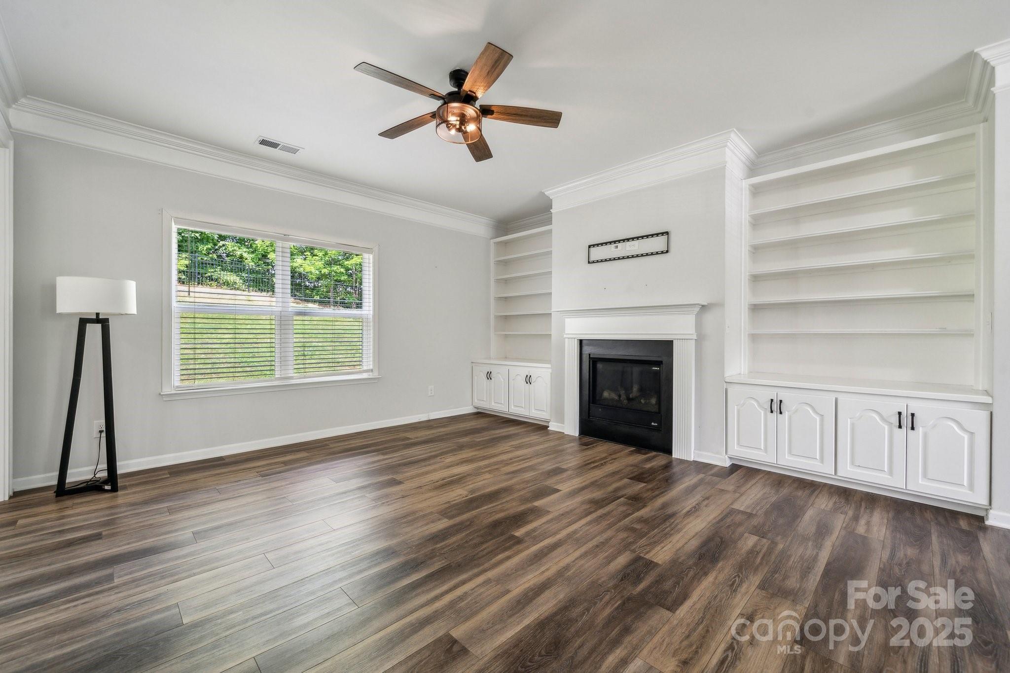 117 Cramerton Mills Parkway