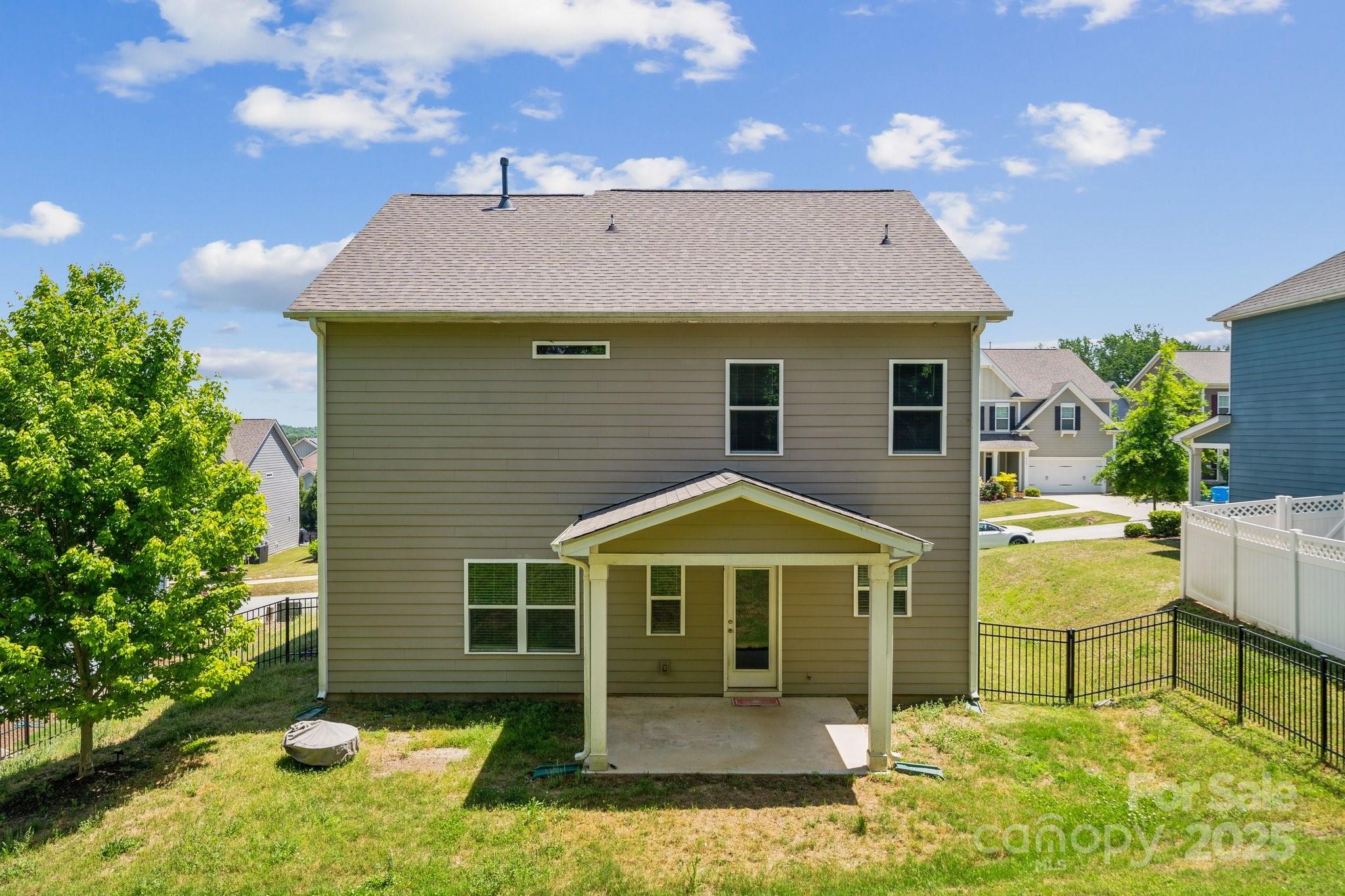 117 Cramerton Mills Parkway