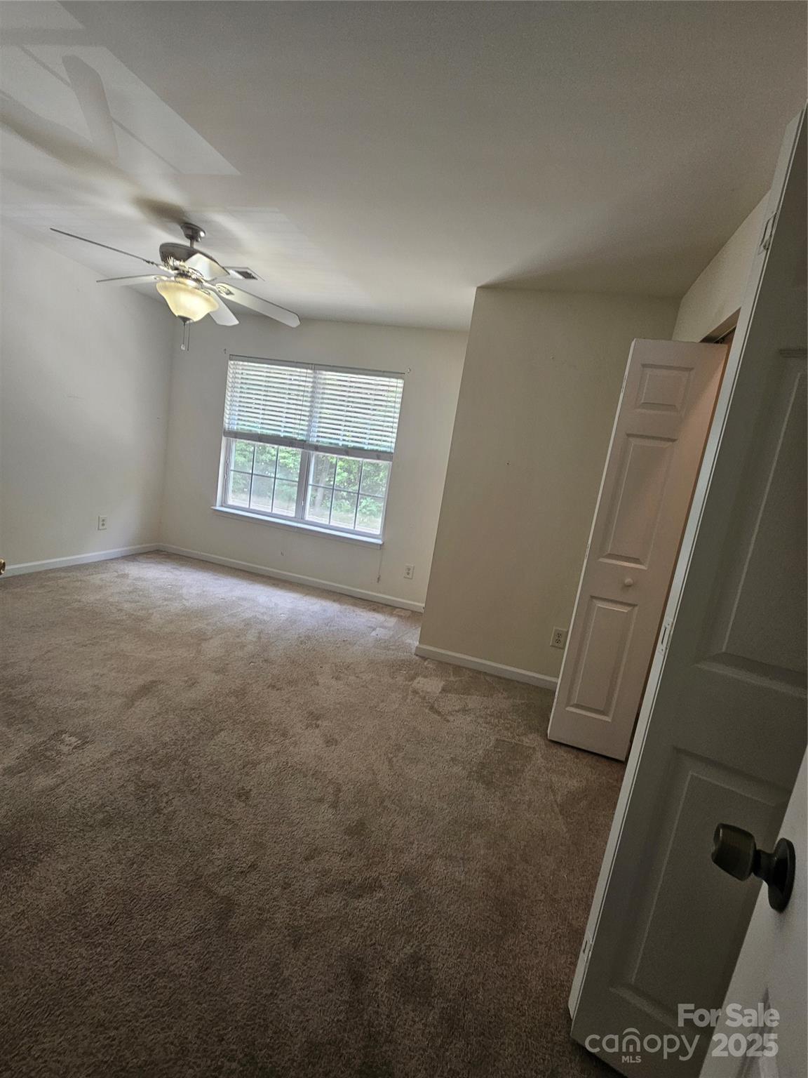 8641 Wandering Creek Way