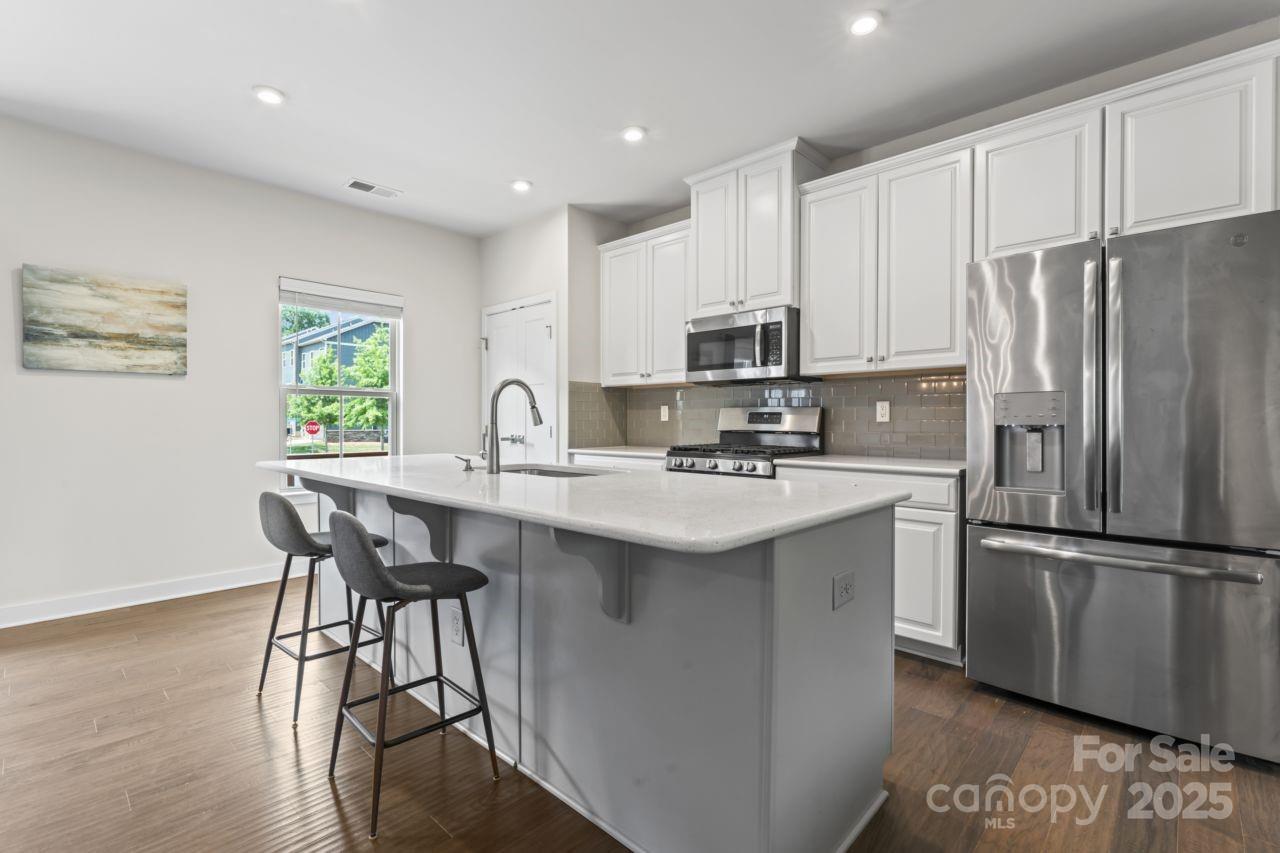 3003 Salix Bend Drive