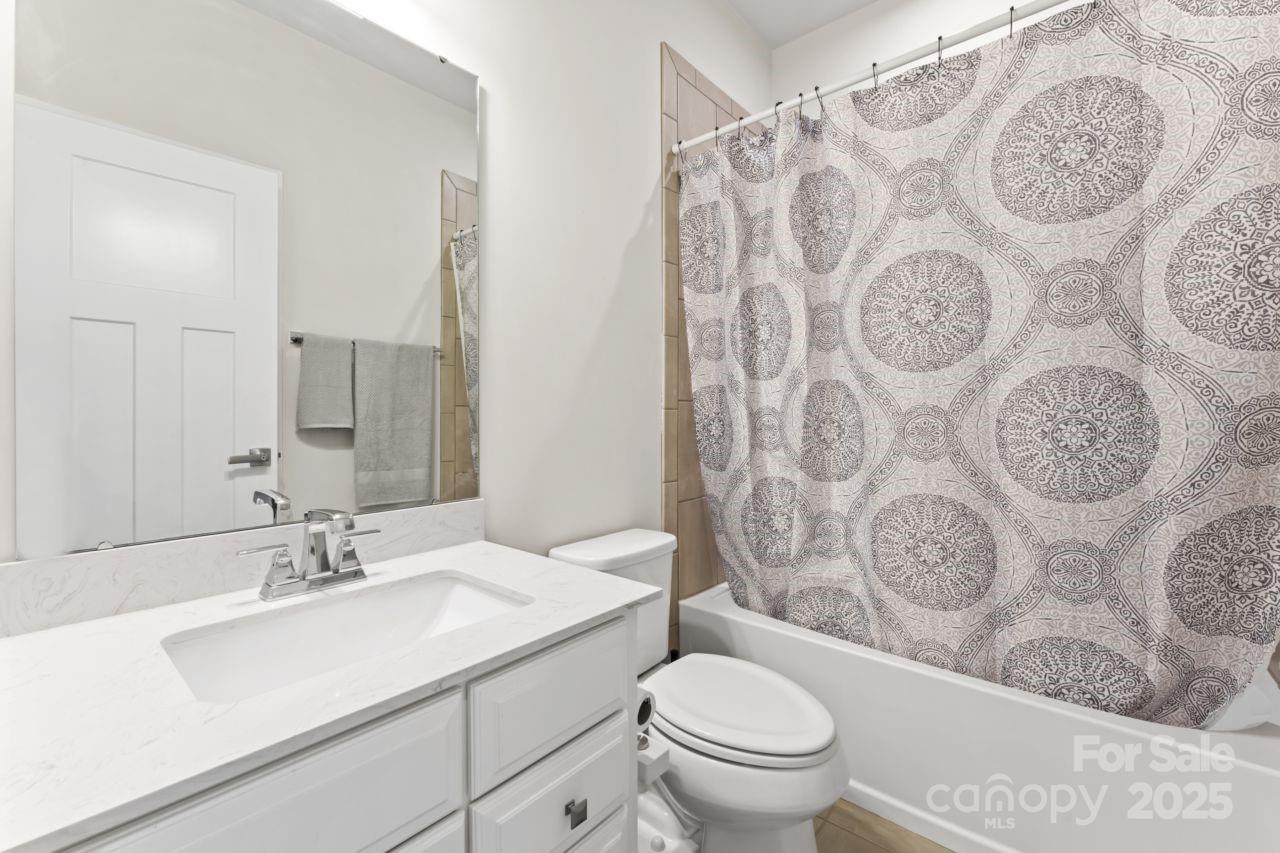 3003 Salix Bend Drive