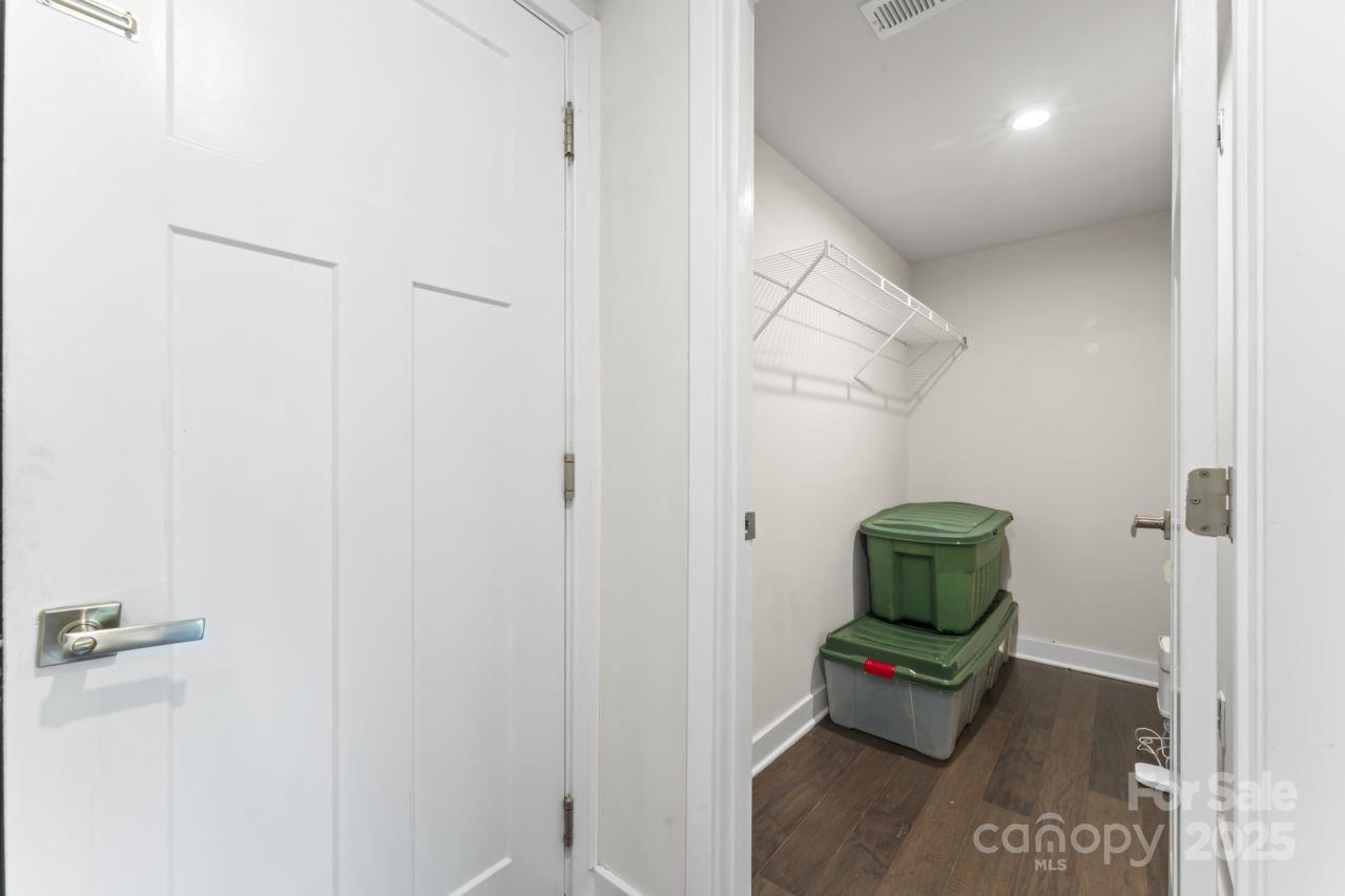 3003 Salix Bend Drive