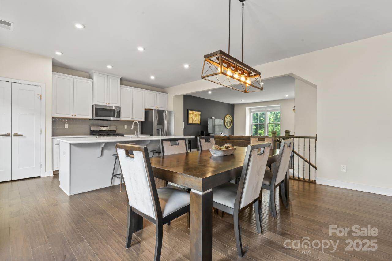 3003 Salix Bend Drive