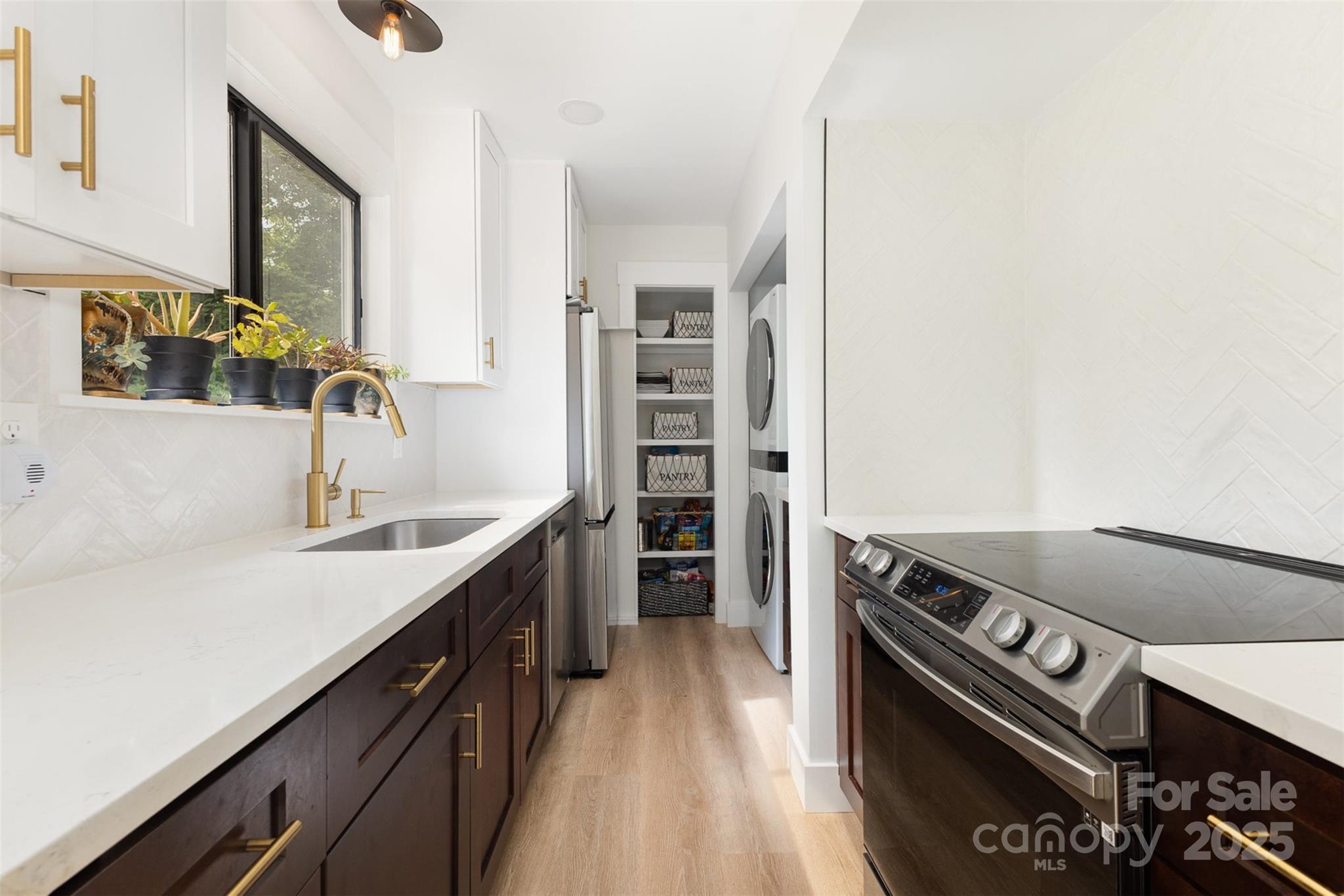 6824 Cortez Trail