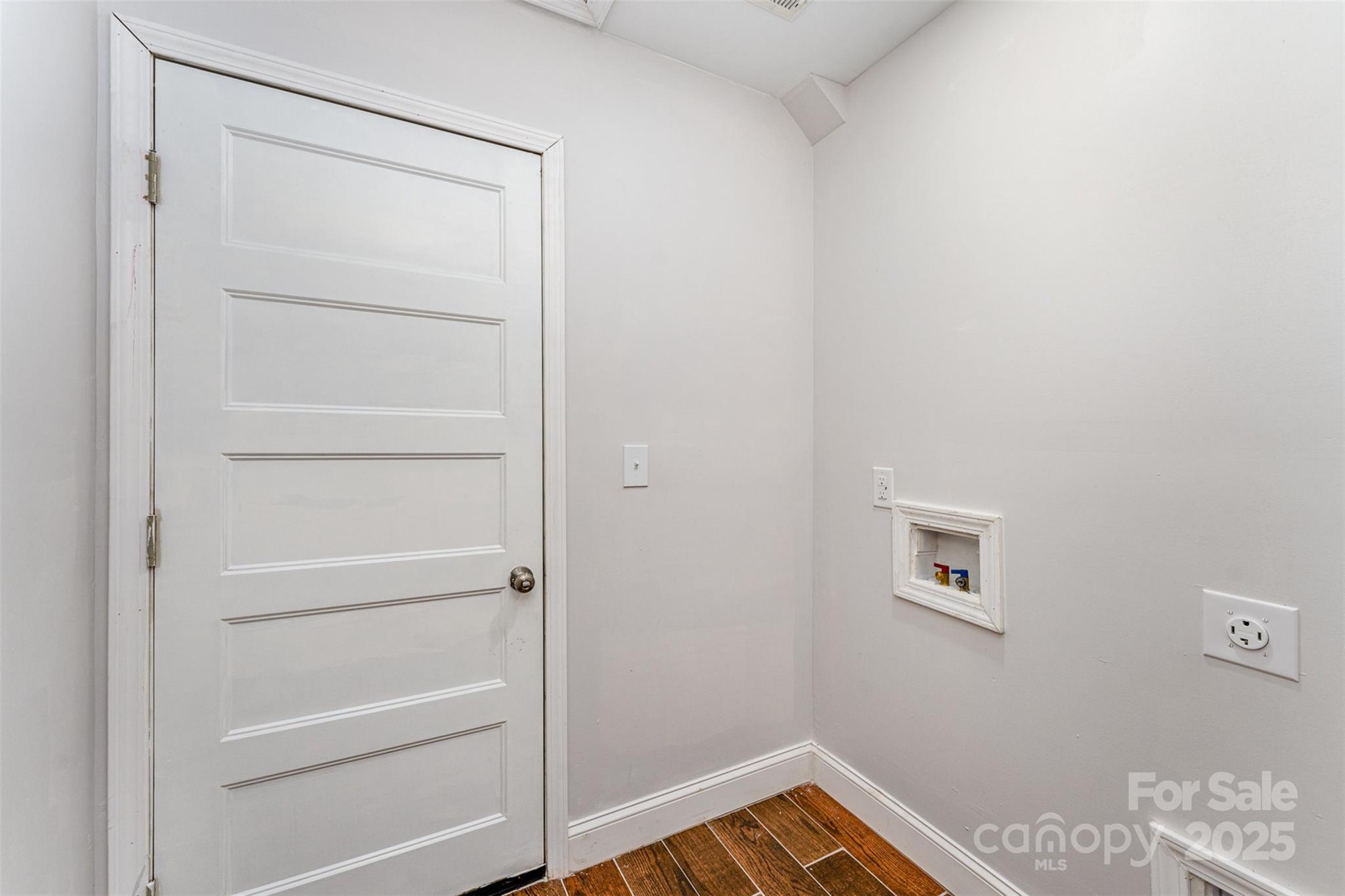 408 Orange Street