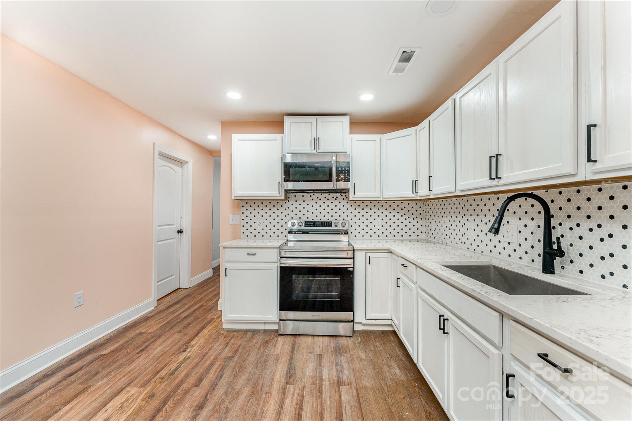 408 Orange Street