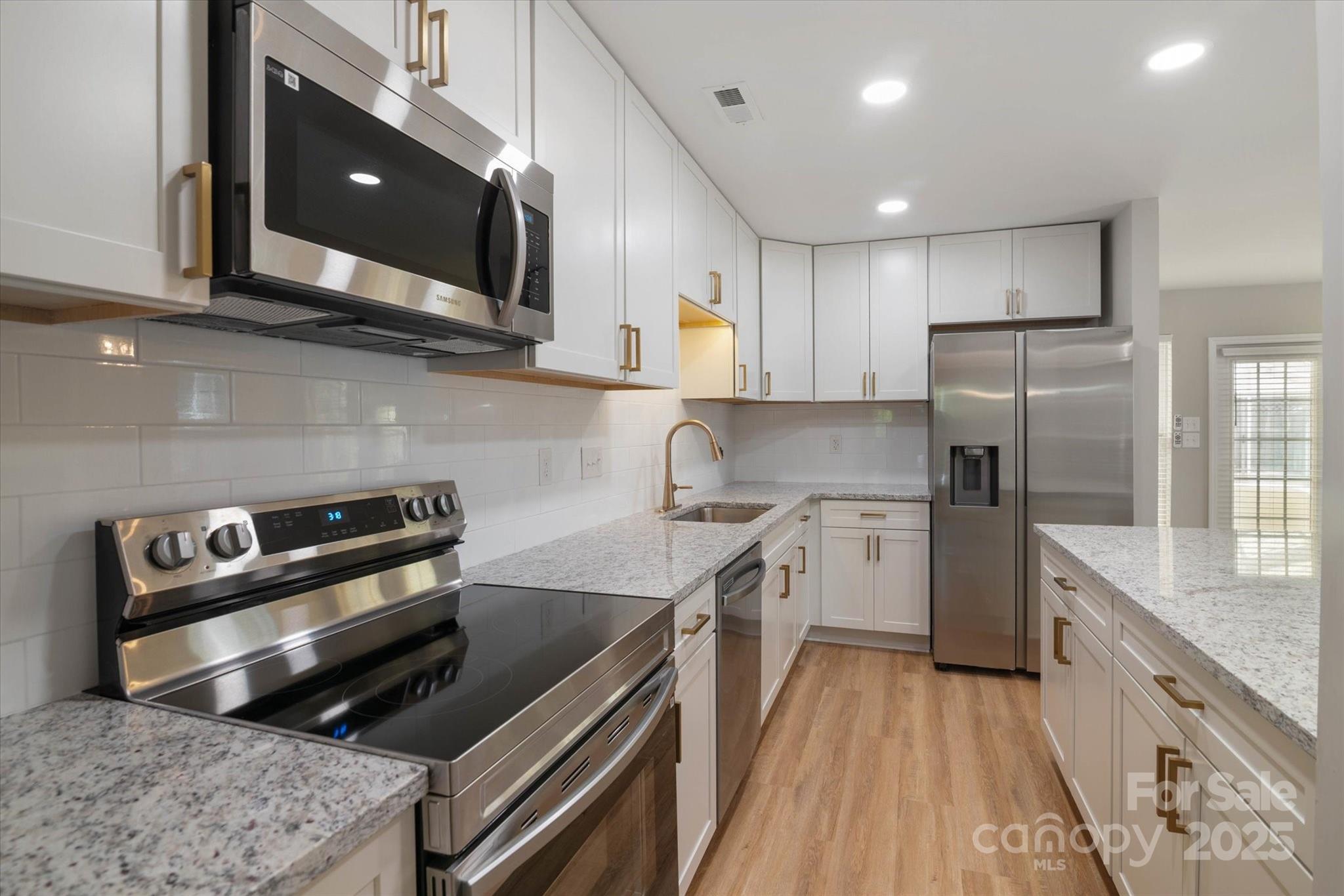8343 Highlander Court