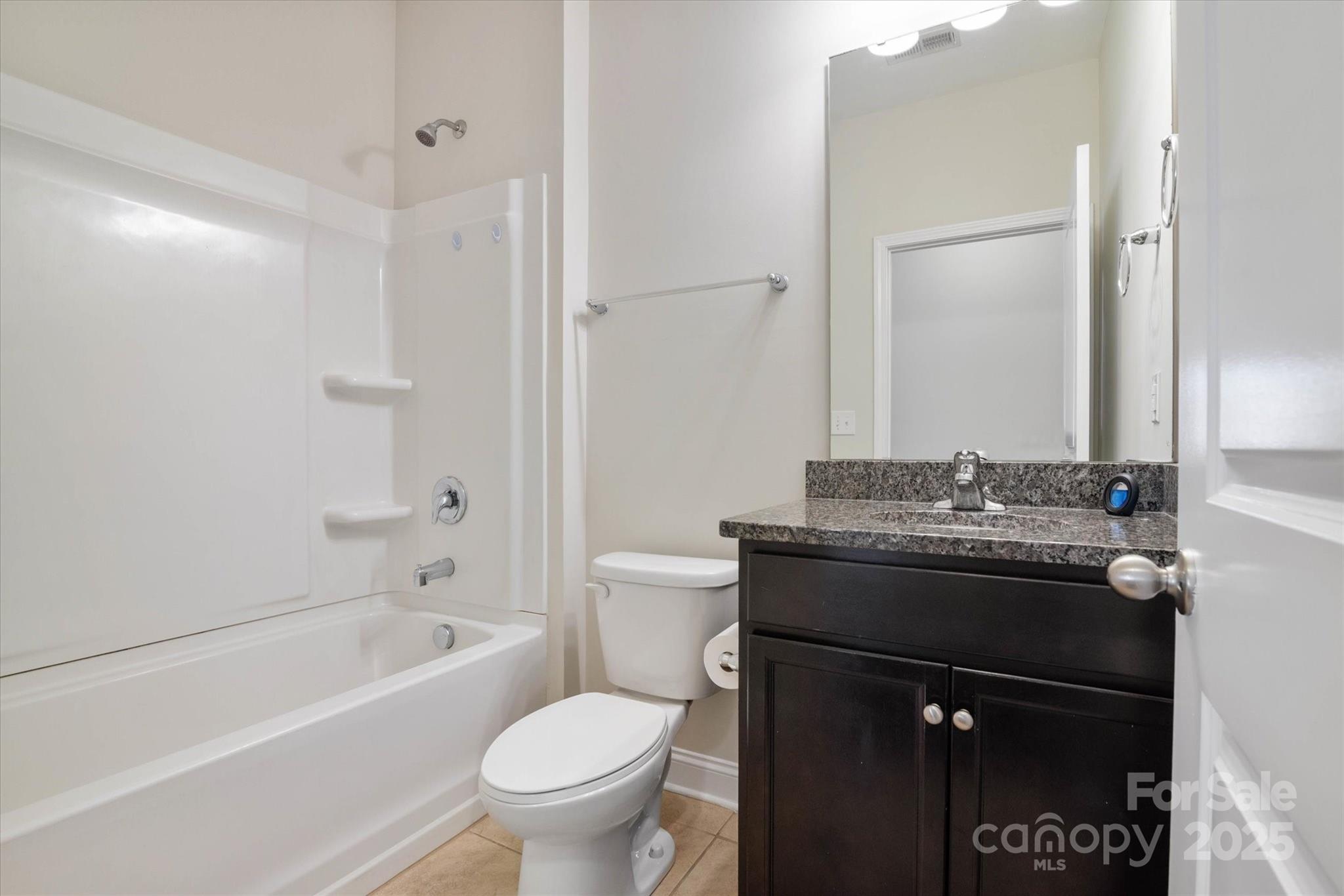 12704 Franklin Square Road