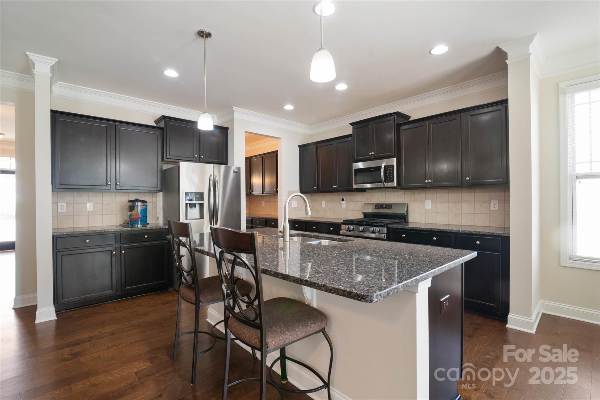 12704 Franklin Square Road