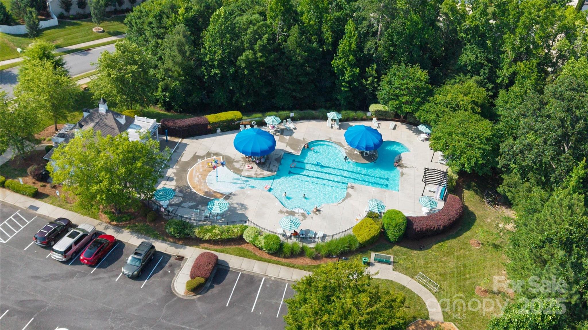 12704 Franklin Square Road